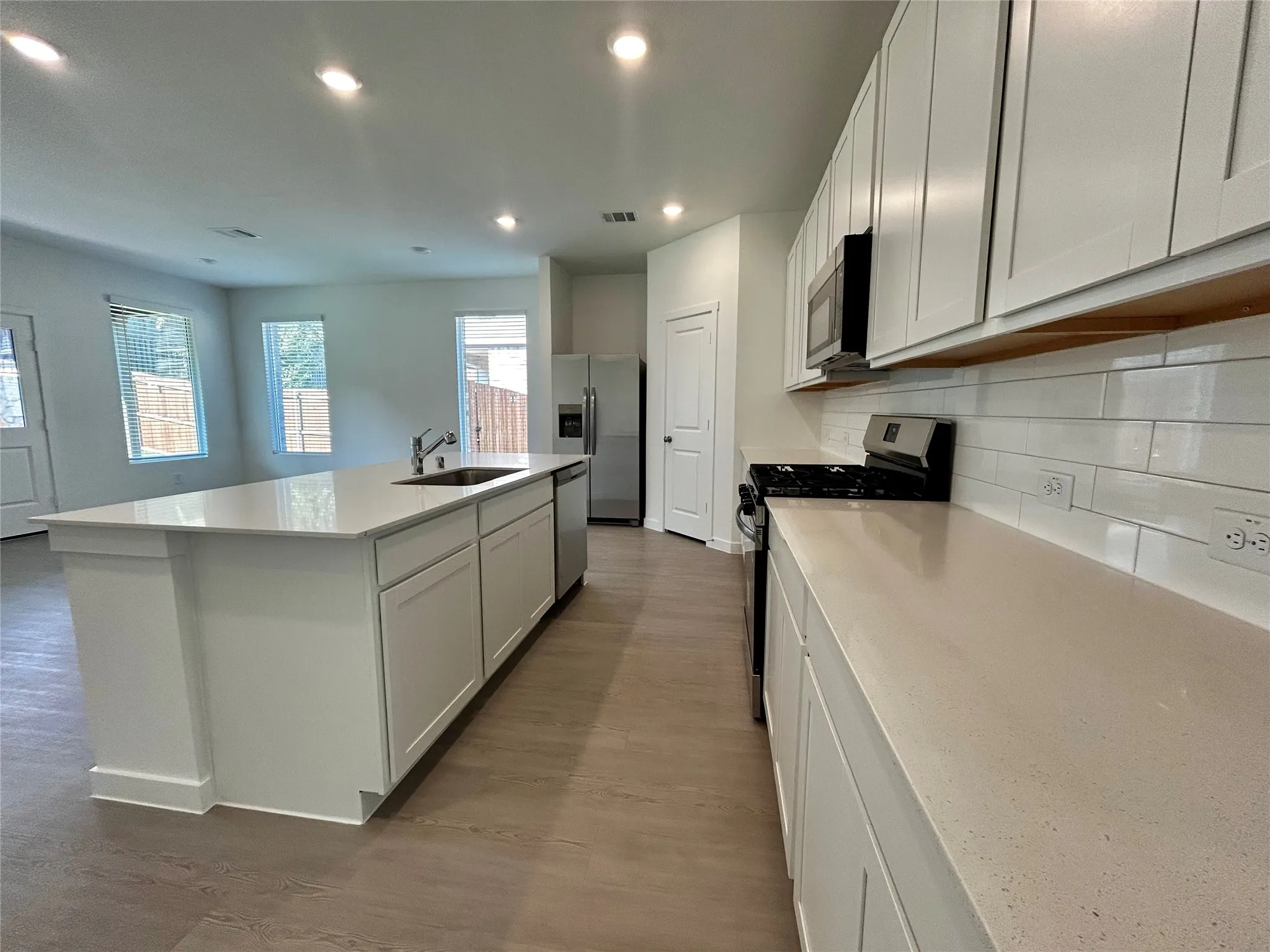 Single Family Residence For Rent in Denton County , 443 Ridge Drive, Justin, Texas 76247, 4 Bedroom, 2 Bathroom, 2 Garage spaces, 2,068 Sqft, built in 2026, mls#21374924, Real Estate Agent in Justin, Homes For Rent in Denton county, Homes For Rent in Justin, Realtor in Justin Texas, Real Estate Brokerage Independent Realty Texas, Luminita Cordes Realtor
