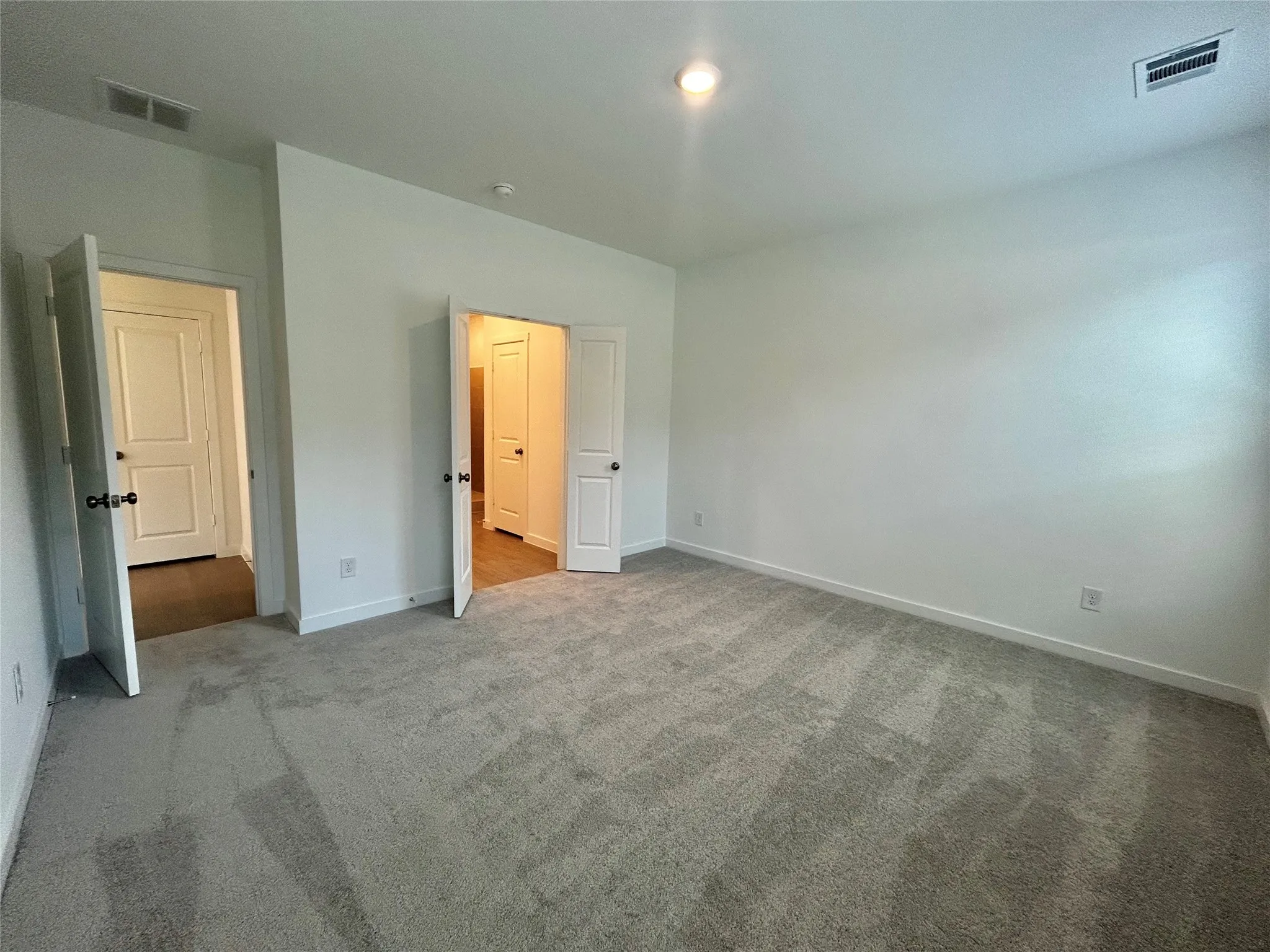 Single Family Residence For Rent in Denton County , 443 Ridge Drive, Justin, Texas 76247, 4 Bedroom, 2 Bathroom, 2 Garage spaces, 2,068 Sqft, built in 2026, mls#21374924, Real Estate Agent in Justin, Homes For Rent in Denton county, Homes For Rent in Justin, Realtor in Justin Texas, Real Estate Brokerage Independent Realty Texas, Luminita Cordes Realtor