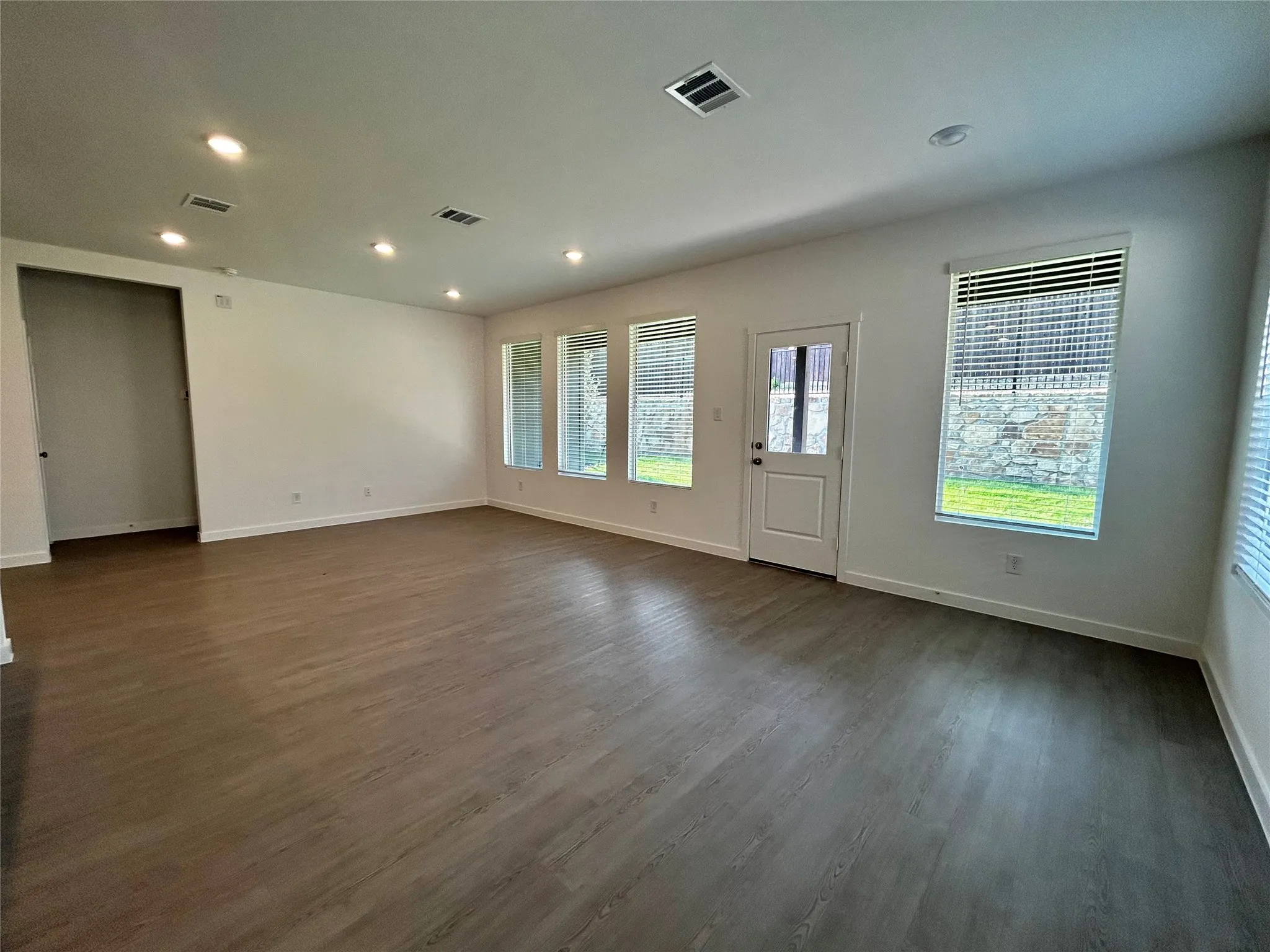 Single Family Residence For Rent in Denton County , 443 Ridge Drive, Justin, Texas 76247, 4 Bedroom, 2 Bathroom, 2 Garage spaces, 2,068 Sqft, built in 2026, mls#21374924, Real Estate Agent in Justin, Homes For Rent in Denton county, Homes For Rent in Justin, Realtor in Justin Texas, Real Estate Brokerage Independent Realty Texas, Luminita Cordes Realtor