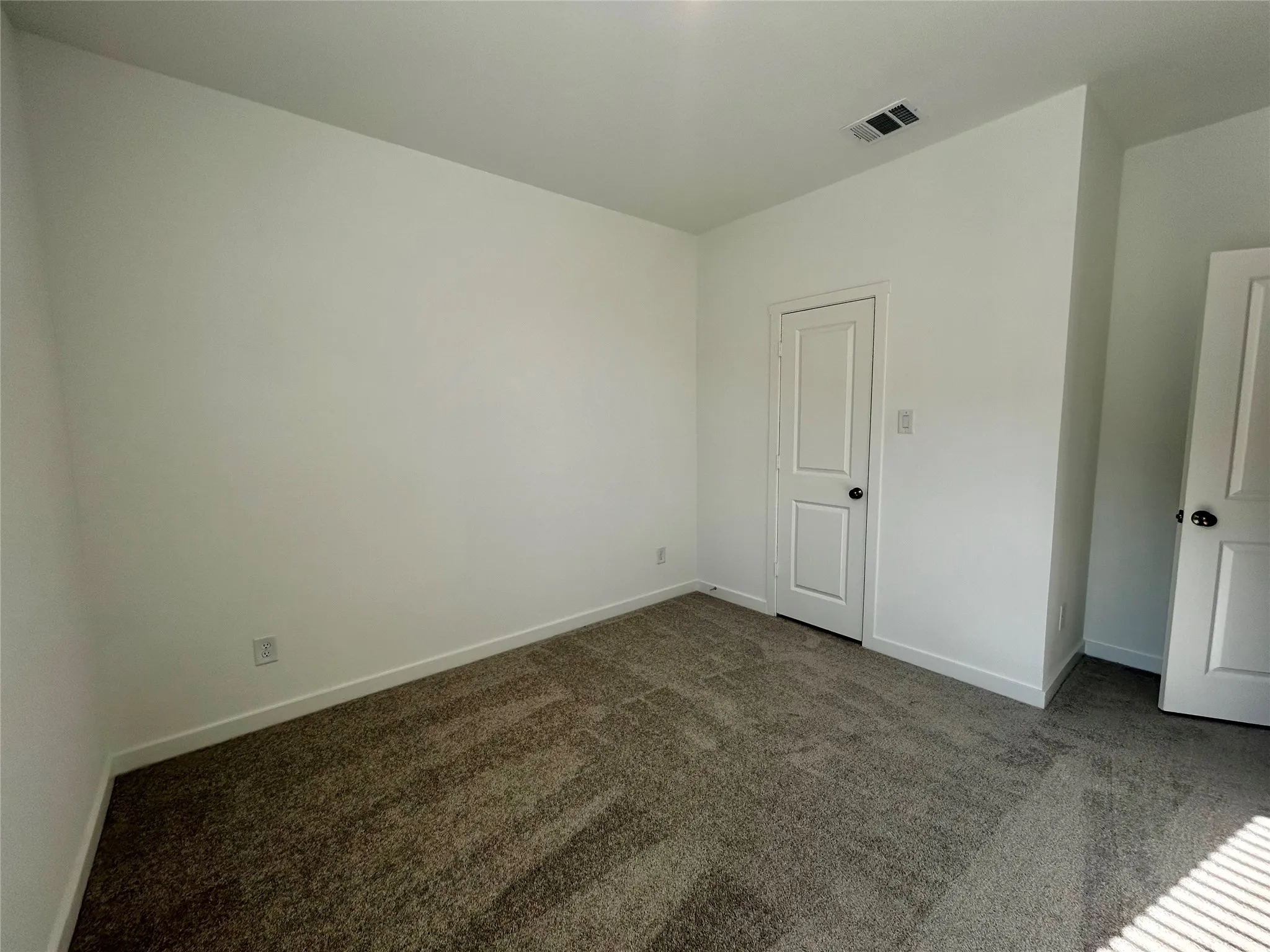 Single Family Residence For Rent in Denton County , 443 Ridge Drive, Justin, Texas 76247, 4 Bedroom, 2 Bathroom, 2 Garage spaces, 2,068 Sqft, built in 2026, mls#21374924, Real Estate Agent in Justin, Homes For Rent in Denton county, Homes For Rent in Justin, Realtor in Justin Texas, Real Estate Brokerage Independent Realty Texas, Luminita Cordes Realtor
