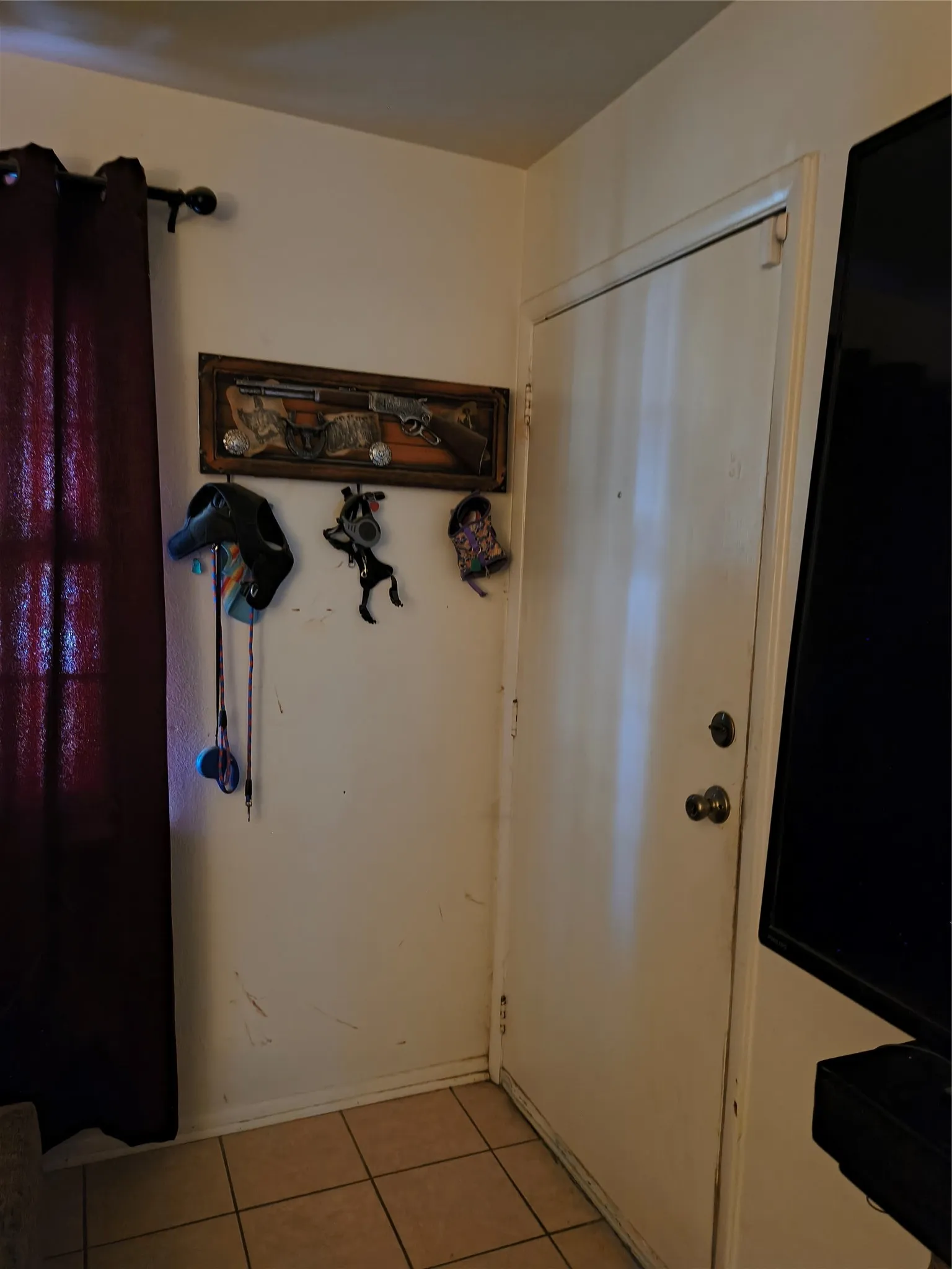 Single Family Residence For Sale in Tarrant County , 6303 Basswood Drive, Fort Worth, Texas 76135, 2 Bedroom, 1 Bathroom, 1 Garage spaces, 1,032 Sqft, built in 1963, mls#21373794, Real Estate Agent in Fort Worth, Homes For Sale in Tarrant county, Homes For Sale in Fort Worth, Realtor in Fort Worth Texas, Real Estate Brokerage Independent Realty Texas, Luminita Cordes Realtor