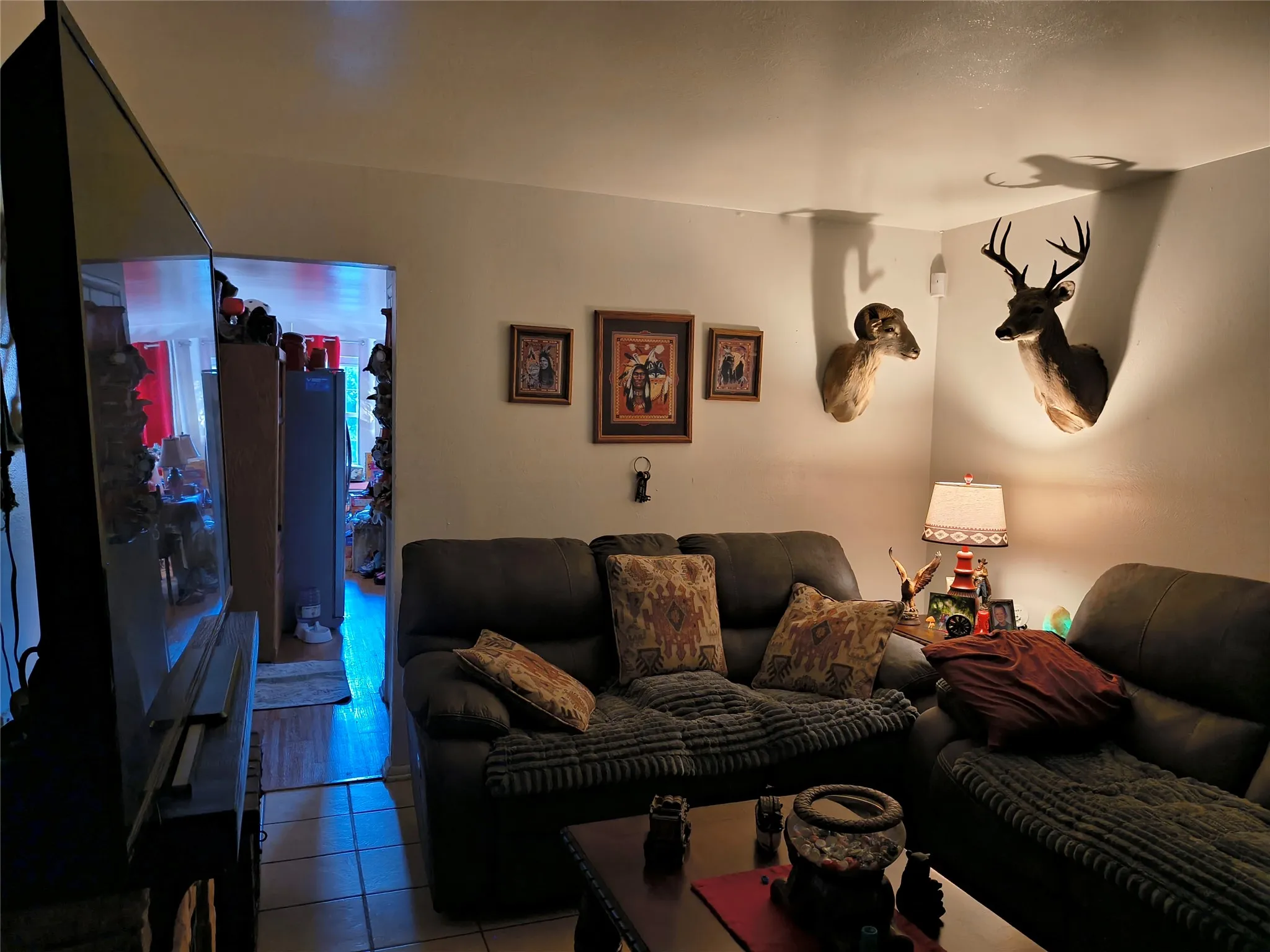 Single Family Residence For Sale in Tarrant County , 6303 Basswood Drive, Fort Worth, Texas 76135, 2 Bedroom, 1 Bathroom, 1 Garage spaces, 1,032 Sqft, built in 1963, mls#21373794, Real Estate Agent in Fort Worth, Homes For Sale in Tarrant county, Homes For Sale in Fort Worth, Realtor in Fort Worth Texas, Real Estate Brokerage Independent Realty Texas, Luminita Cordes Realtor