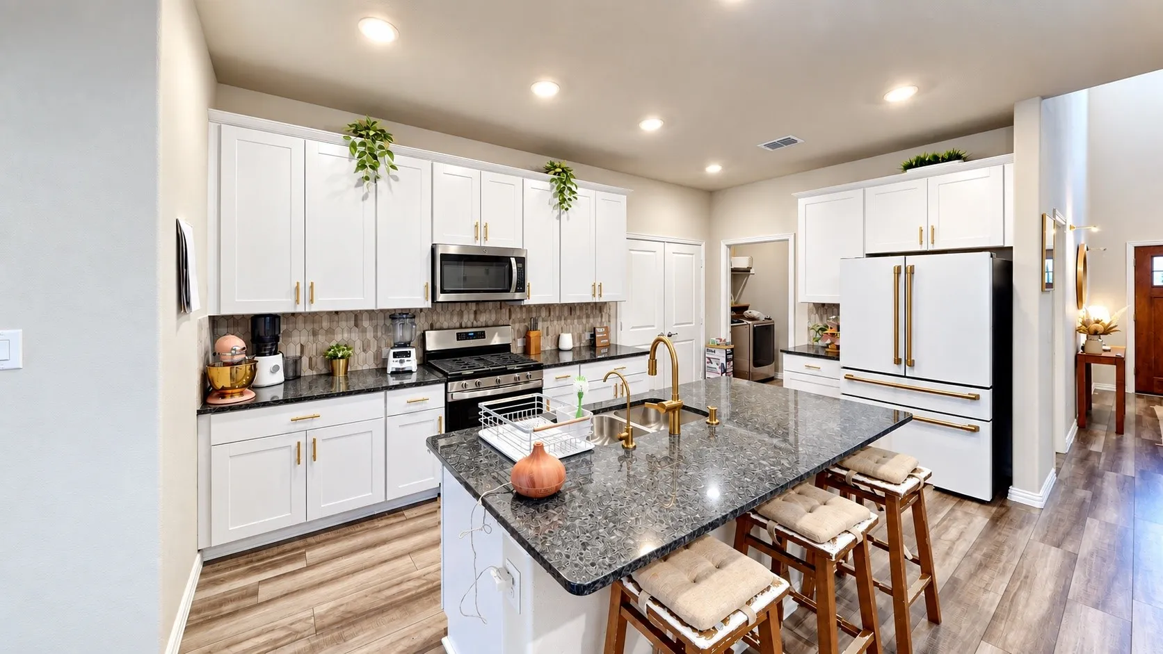 Single Family Residence For Sale in Kaufman County , 2228 Cliff Springs Drive, Forney, Texas 75126, 4 Bedroom, 3 Bathroom, 2 Garage spaces, 1,968 Sqft, built in 2022, mls#21374934, Real Estate Agent in Forney, Homes For Sale in Kaufman county, Homes For Sale in Forney, Realtor in Forney Texas, Real Estate Brokerage Independent Realty Texas, Luminita Cordes Realtor