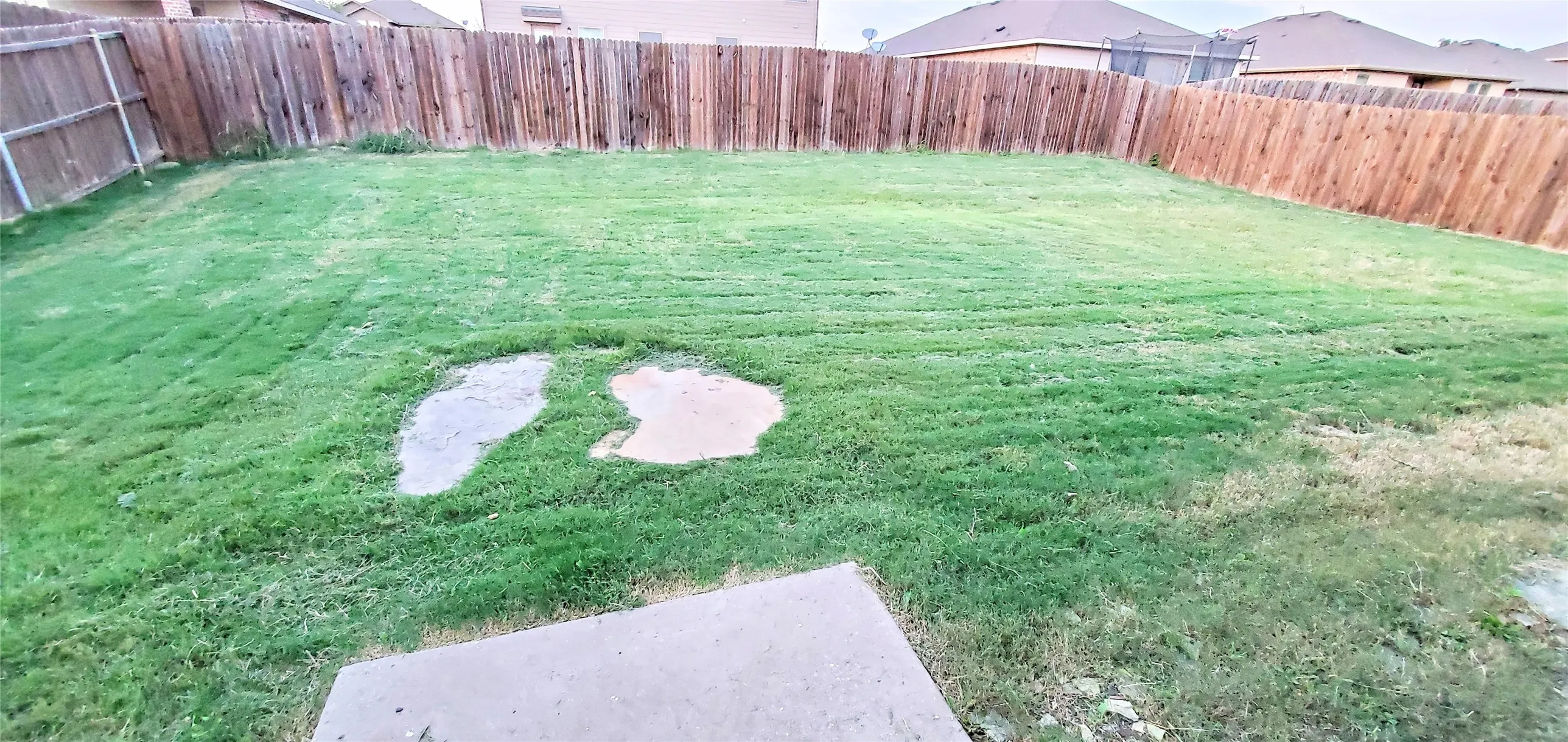Single Family Residence For Rent in Collin County , 323 Vernon Street, Anna, Texas 75409, 4 Bedroom, 2 Bathroom, 2 Garage spaces, 1,645 Sqft, built in 2014, mls#21374936, Real Estate Agent in Anna, Homes For Rent in Collin county, Homes For Rent in Anna, Realtor in Anna Texas, Real Estate Brokerage Independent Realty Texas, Luminita Cordes Realtor