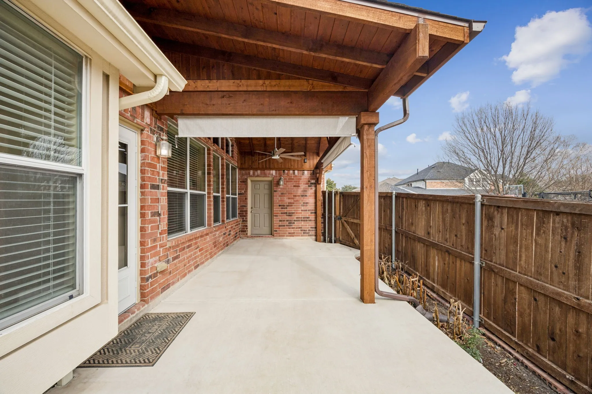 Single Family Residence For Sale in Collin County , 850 Wind Brook Lane, Prosper, Texas 75078, 4 Bedroom, 3 Bathroom, 2 Garage spaces, 3,228 Sqft, built in 2005, mls#21374882, Real Estate Agent in Prosper, Homes For Sale in Collin county, Homes For Sale in Prosper, Realtor in Prosper Texas, Real Estate Brokerage Independent Realty Texas, Luminita Cordes Realtor