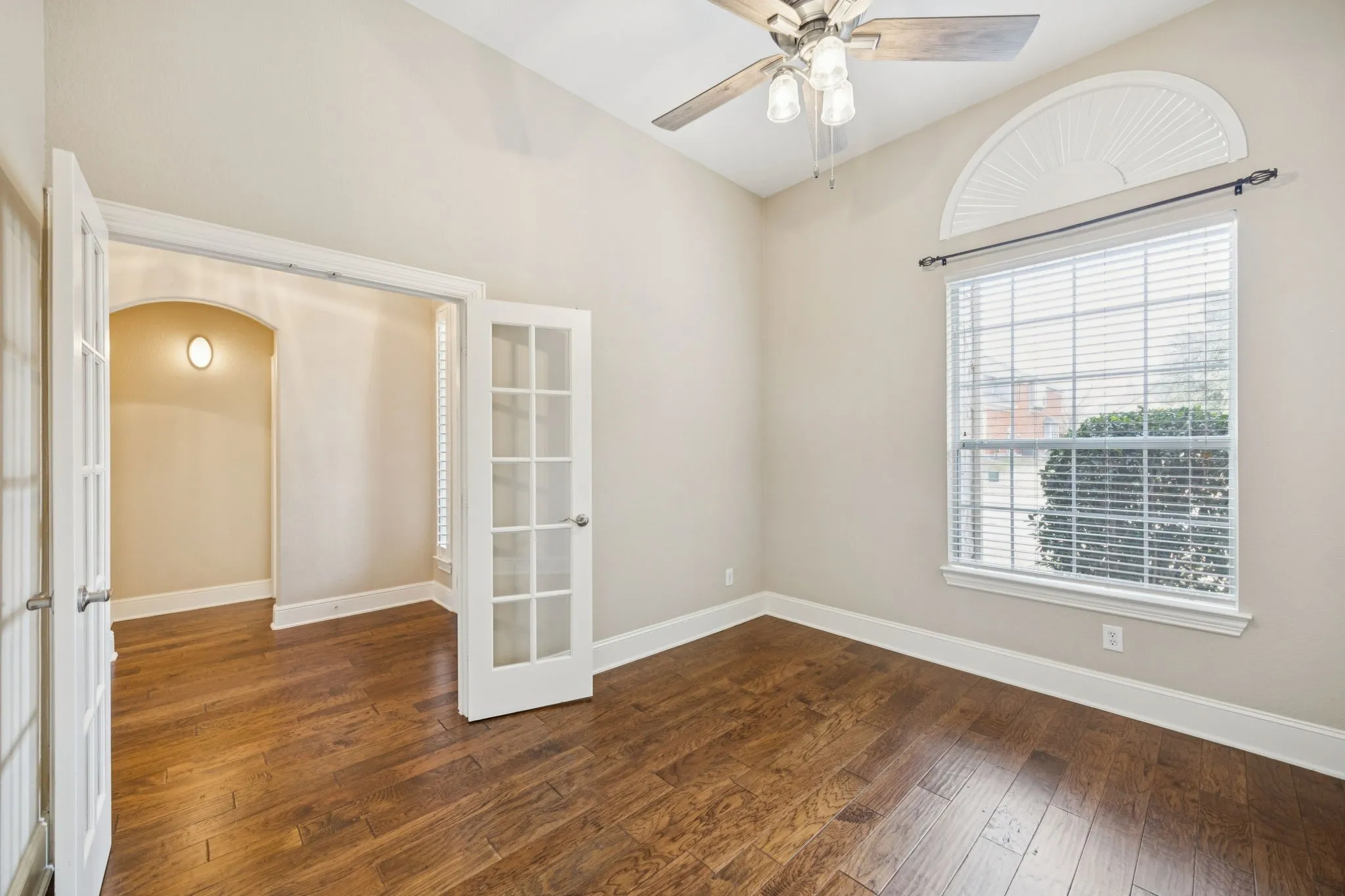 Single Family Residence For Sale in Collin County , 850 Wind Brook Lane, Prosper, Texas 75078, 4 Bedroom, 3 Bathroom, 2 Garage spaces, 3,228 Sqft, built in 2005, mls#21374882, Real Estate Agent in Prosper, Homes For Sale in Collin county, Homes For Sale in Prosper, Realtor in Prosper Texas, Real Estate Brokerage Independent Realty Texas, Luminita Cordes Realtor