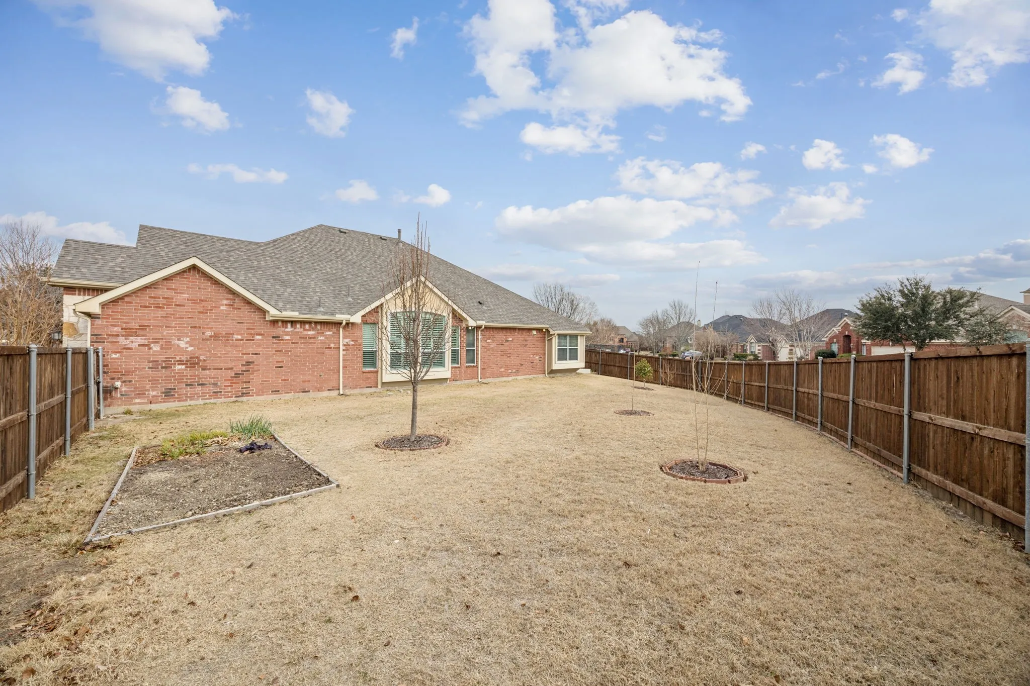 Single Family Residence For Sale in Collin County , 850 Wind Brook Lane, Prosper, Texas 75078, 4 Bedroom, 3 Bathroom, 2 Garage spaces, 3,228 Sqft, built in 2005, mls#21374882, Real Estate Agent in Prosper, Homes For Sale in Collin county, Homes For Sale in Prosper, Realtor in Prosper Texas, Real Estate Brokerage Independent Realty Texas, Luminita Cordes Realtor