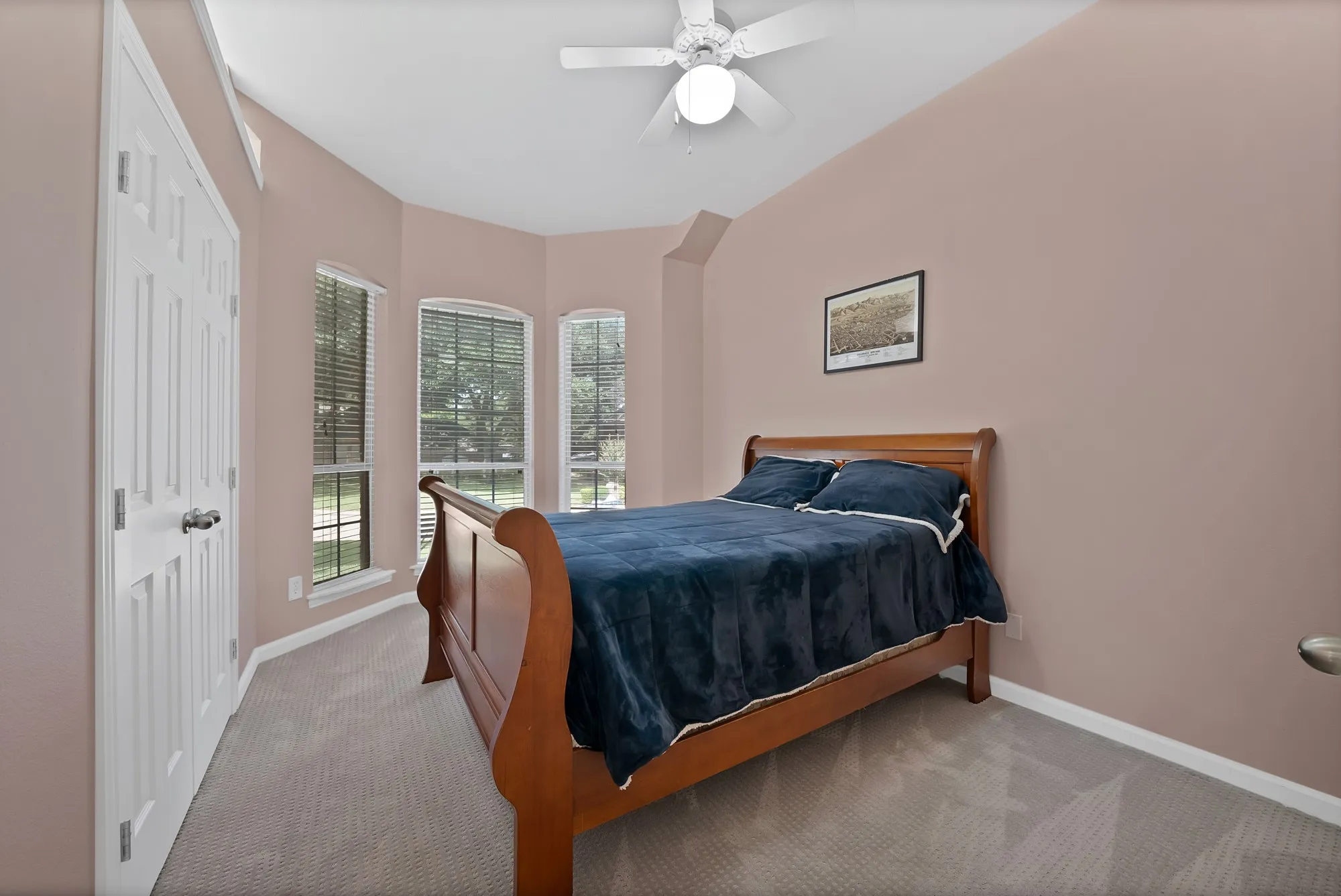 Single Family Residence For Rent in Tarrant County , 409 Bryce Lane, Arlington, Texas 76013, 3 Bedroom, 2 Bathroom, 2 Garage spaces, 1,989 Sqft, built in 1993, mls#21374946, Real Estate Agent in Arlington, Homes For Rent in Tarrant county, Homes For Rent in Arlington, Realtor in Arlington Texas, Real Estate Brokerage Independent Realty Texas, Luminita Cordes Realtor