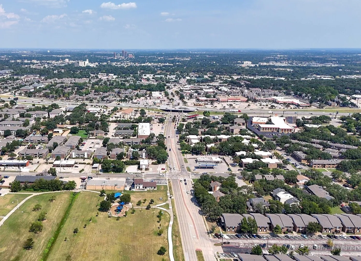 Office For Sale in Denton County , 638 Londonderry Lane, Denton, Texas 76205, 0, 0, Garage spaces, 0 Sqft, built in 1976, mls#21374312, Real Estate Agent in Denton, Homes For Sale in Denton county, Homes For Sale in Denton, Realtor in Denton Texas, Real Estate Brokerage Independent Realty Texas, Luminita Cordes Realtor