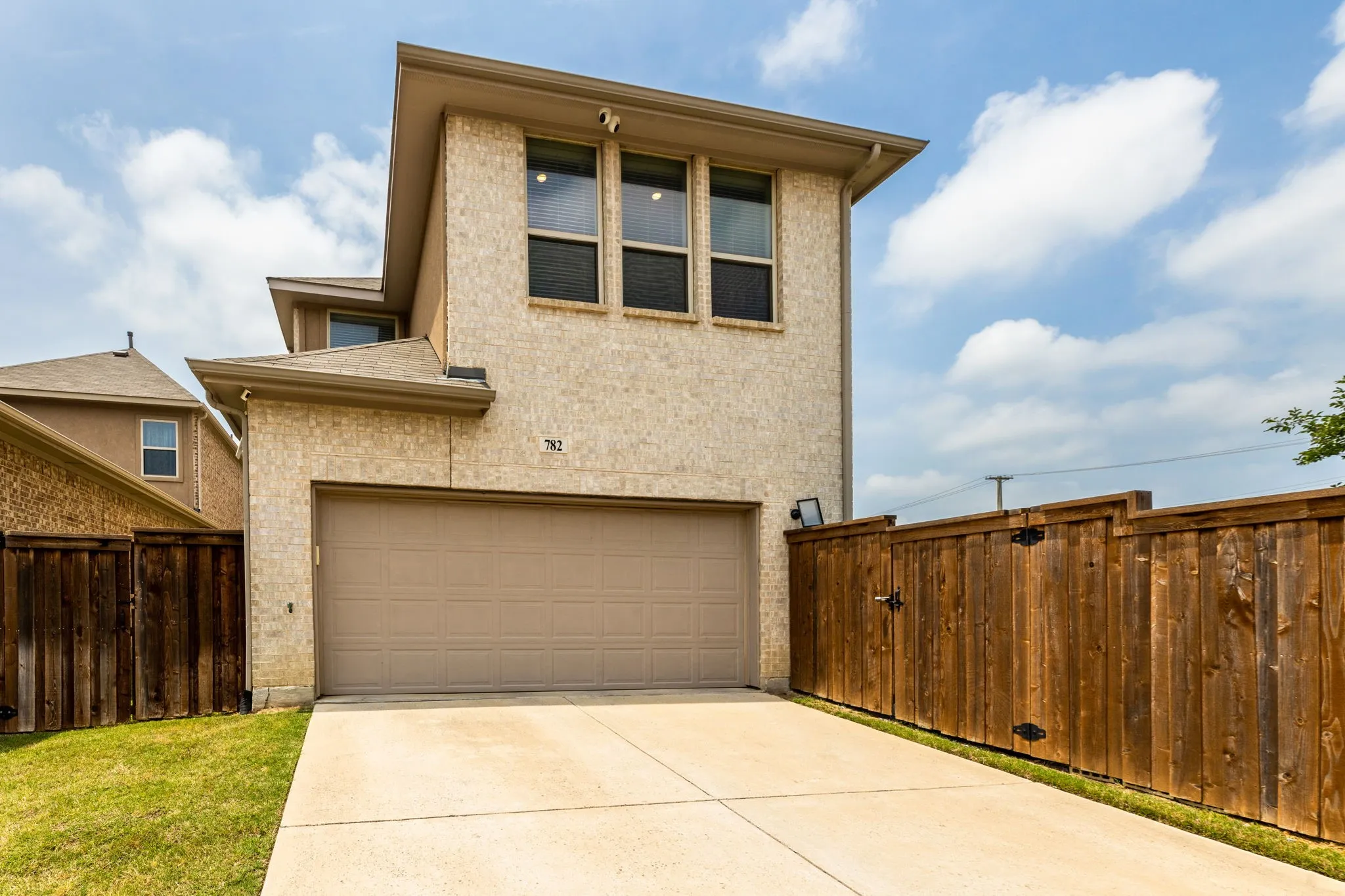 Single Family Residence For Rent in Denton County , 782 Windsor Road, Coppell, Texas 75019, 4 Bedroom, 4 Bathroom, 1 Garage spaces, 3,122 Sqft, built in 2017, mls#21374947, Real Estate Agent in Coppell, Homes For Rent in Denton county, Homes For Rent in Coppell, Realtor in Coppell Texas, Real Estate Brokerage Independent Realty Texas, Luminita Cordes Realtor