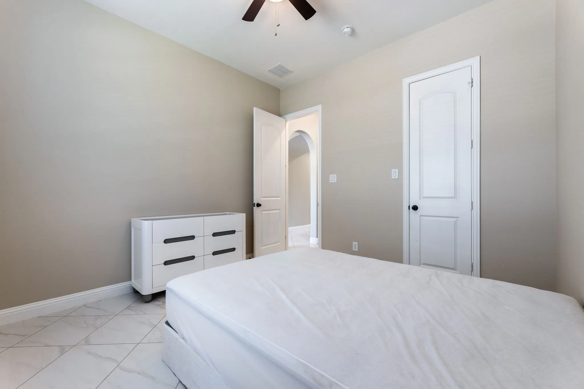 Single Family Residence For Rent in Denton County , 782 Windsor Road, Coppell, Texas 75019, 4 Bedroom, 4 Bathroom, 1 Garage spaces, 3,122 Sqft, built in 2017, mls#21374947, Real Estate Agent in Coppell, Homes For Rent in Denton county, Homes For Rent in Coppell, Realtor in Coppell Texas, Real Estate Brokerage Independent Realty Texas, Luminita Cordes Realtor