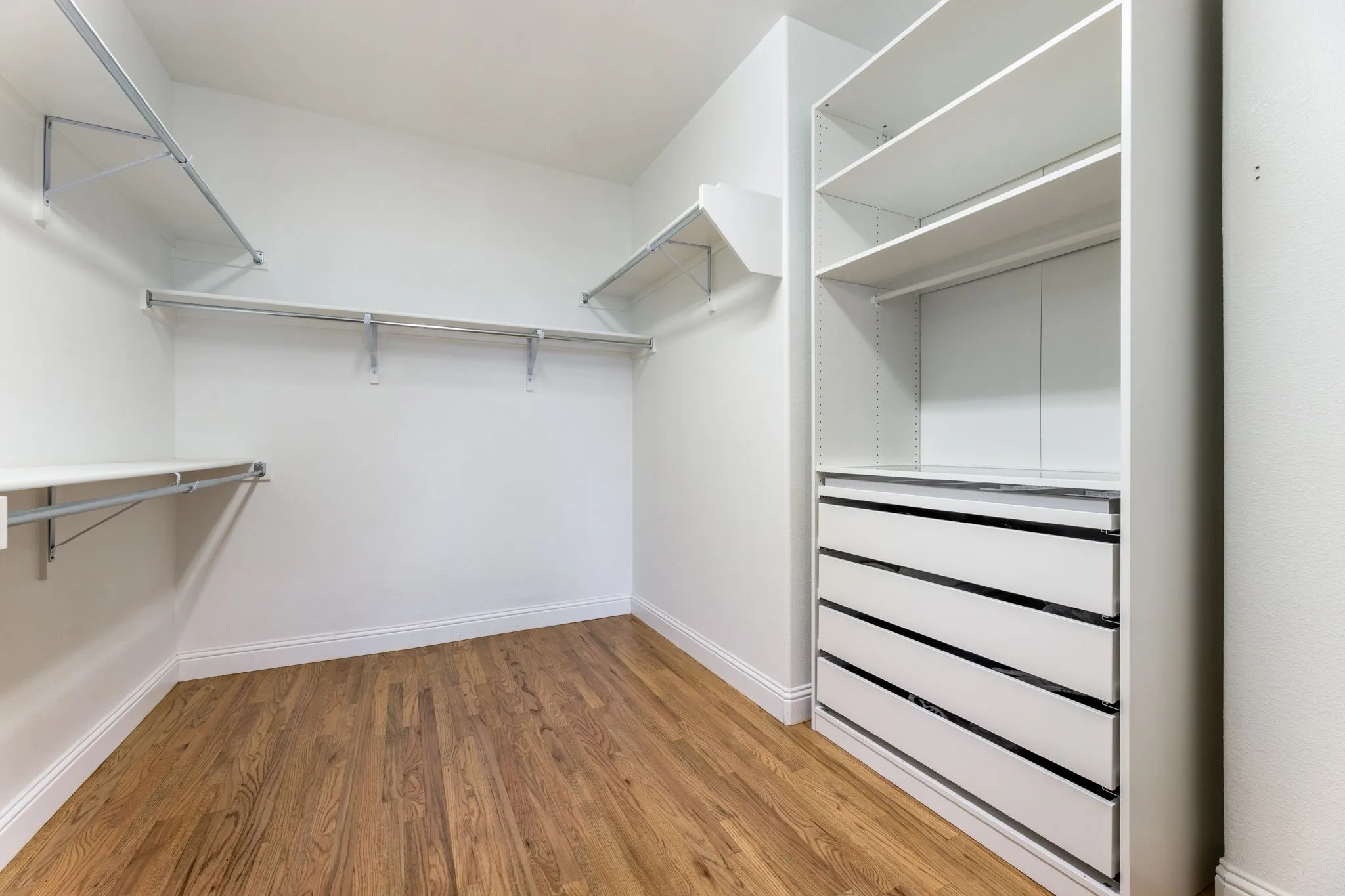 Single Family Residence For Rent in Denton County , 782 Windsor Road, Coppell, Texas 75019, 4 Bedroom, 4 Bathroom, 1 Garage spaces, 3,122 Sqft, built in 2017, mls#21374947, Real Estate Agent in Coppell, Homes For Rent in Denton county, Homes For Rent in Coppell, Realtor in Coppell Texas, Real Estate Brokerage Independent Realty Texas, Luminita Cordes Realtor