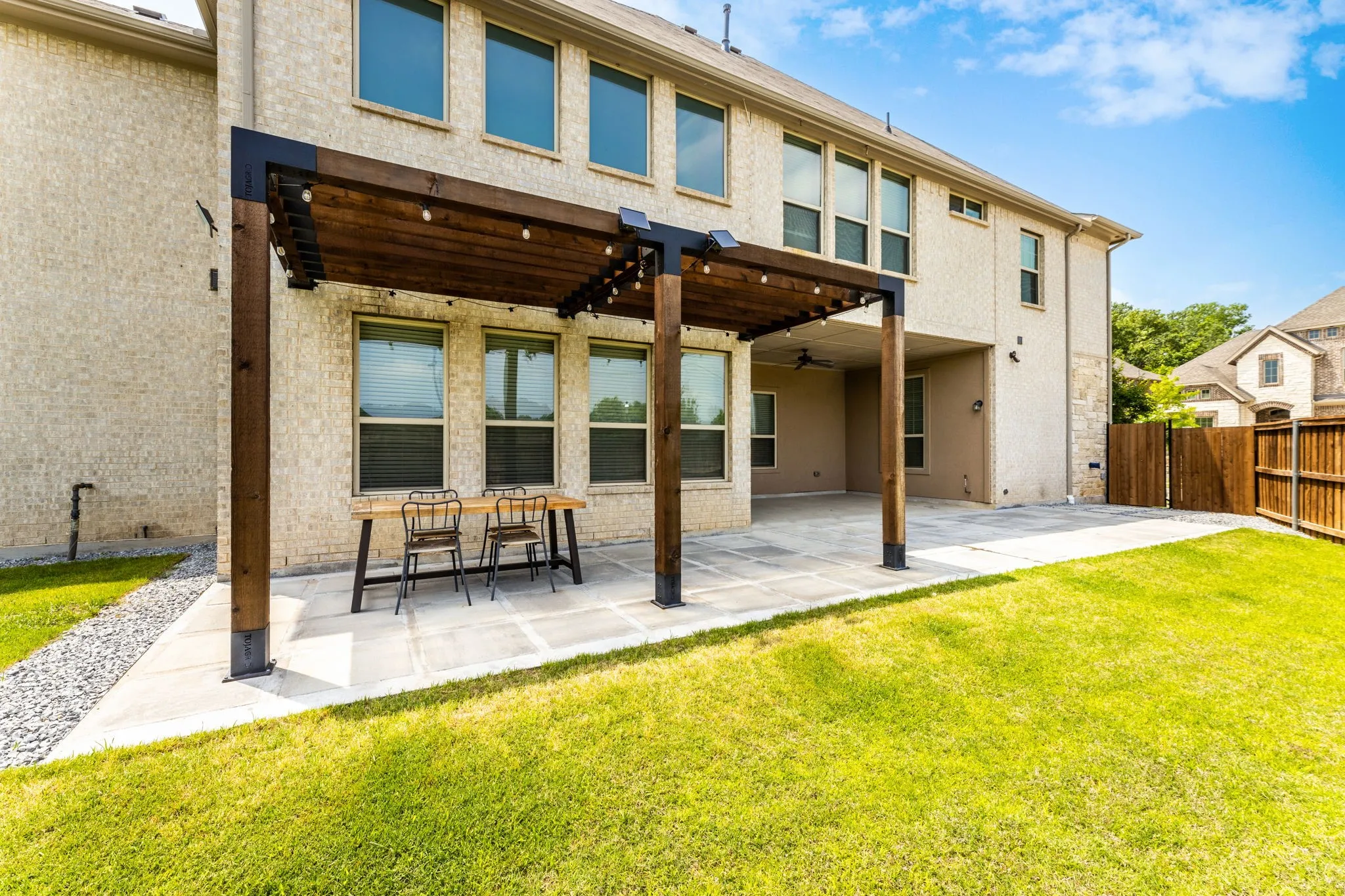 Single Family Residence For Rent in Denton County , 782 Windsor Road, Coppell, Texas 75019, 4 Bedroom, 4 Bathroom, 1 Garage spaces, 3,122 Sqft, built in 2017, mls#21374947, Real Estate Agent in Coppell, Homes For Rent in Denton county, Homes For Rent in Coppell, Realtor in Coppell Texas, Real Estate Brokerage Independent Realty Texas, Luminita Cordes Realtor