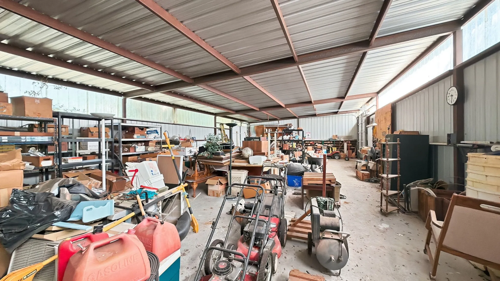 Single Family Residence For Sale in Grayson County , 1027 Highway 377 N, Whitesboro, Texas 76273, 3 Bedroom, 2 Bathroom, Garage spaces, 1,860 Sqft, built in 1965, mls#21374435, Real Estate Agent in Whitesboro, Homes For Sale in Grayson county, Homes For Sale in Whitesboro, Realtor in Whitesboro Texas, Real Estate Brokerage Independent Realty Texas, Luminita Cordes Realtor