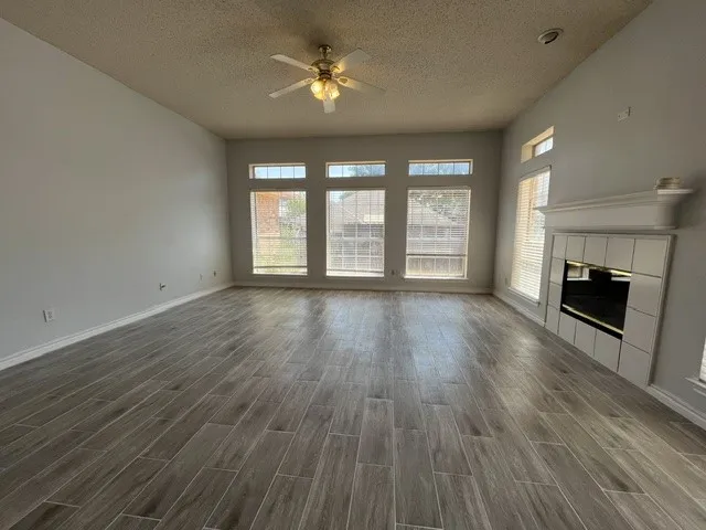 Single Family Residence For Rent in Collin County , 8104 Bells Street, Frisco, Texas 75035, 3 Bedroom, 2 Bathroom, 2 Garage spaces, 1,772 Sqft, built in 1994, mls#21374956, Real Estate Agent in Frisco, Homes For Rent in Collin county, Homes For Rent in Frisco, Realtor in Frisco Texas, Real Estate Brokerage Independent Realty Texas, Luminita Cordes Realtor