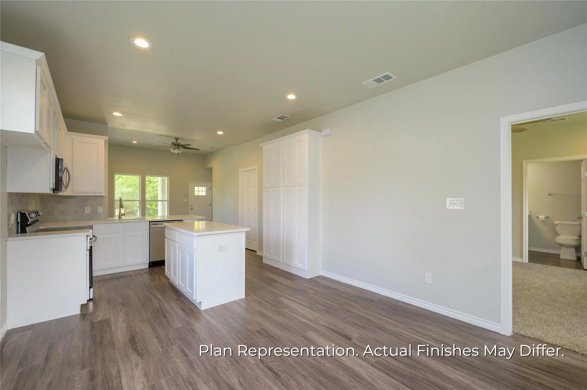 Single Family Residence For Sale in Hunt County , 203 E Laura Avenue, Quinlan, Texas 75474, 3 Bedroom, 2 Bathroom, Garage spaces, 1,277 Sqft, built in 2026, mls#21374957, Real Estate Agent in Quinlan, Homes For Sale in Hunt county, Homes For Sale in Quinlan, Realtor in Quinlan Texas, Real Estate Brokerage Independent Realty Texas, Luminita Cordes Realtor