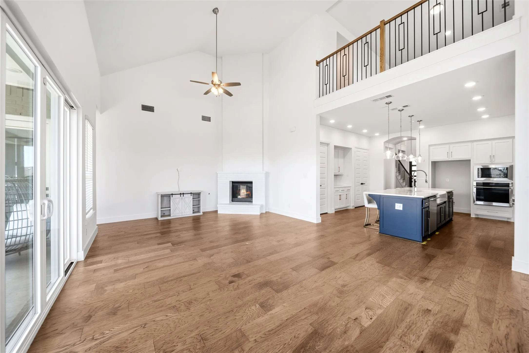 Single Family Residence For Sale in Denton County , 1060 Water Canna Drive, Justin, Texas 76247, 4 Bedroom, 4 Bathroom, 2 Garage spaces, 2,982 Sqft, built in 2023, mls#21371091, Real Estate Agent in Justin, Homes For Sale in Denton county, Homes For Sale in Justin, Realtor in Justin Texas, Real Estate Brokerage Independent Realty Texas, Luminita Cordes Realtor