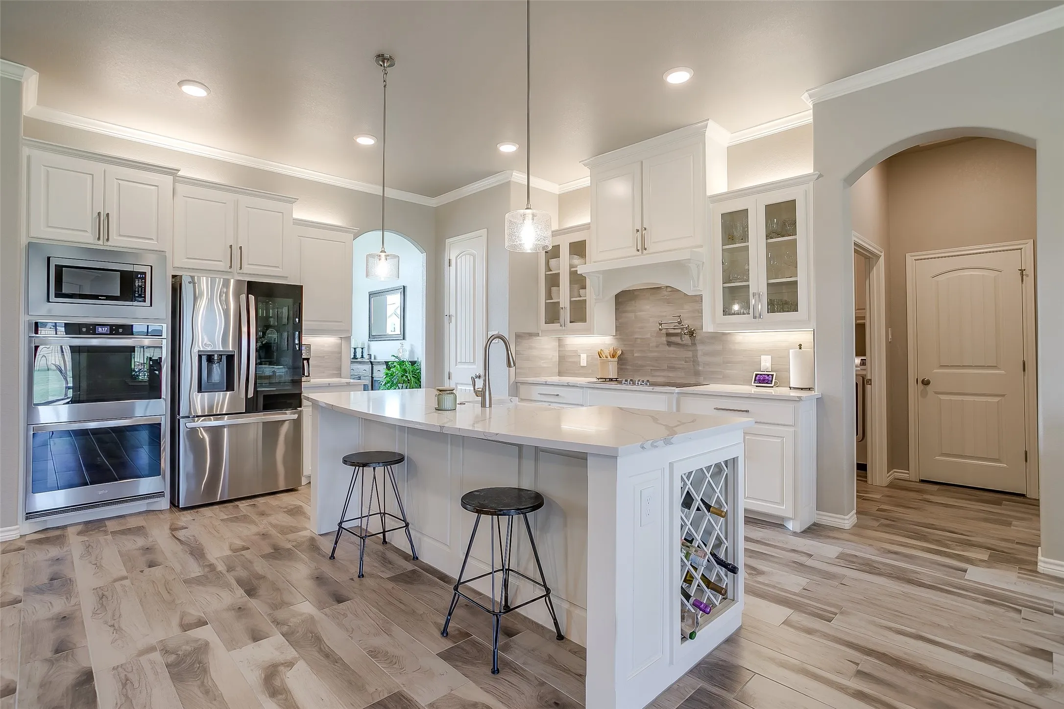 Single Family Residence For Sale in Hood County , 2716 Village Road, Granbury, Texas 76049, 4 Bedroom, 3 Bathroom, 3 Garage spaces, 2,609 Sqft, built in 2022, mls#21373149, Real Estate Agent in Granbury, Homes For Sale in Hood county, Homes For Sale in Granbury, Realtor in Granbury Texas, Real Estate Brokerage Independent Realty Texas, Luminita Cordes Realtor