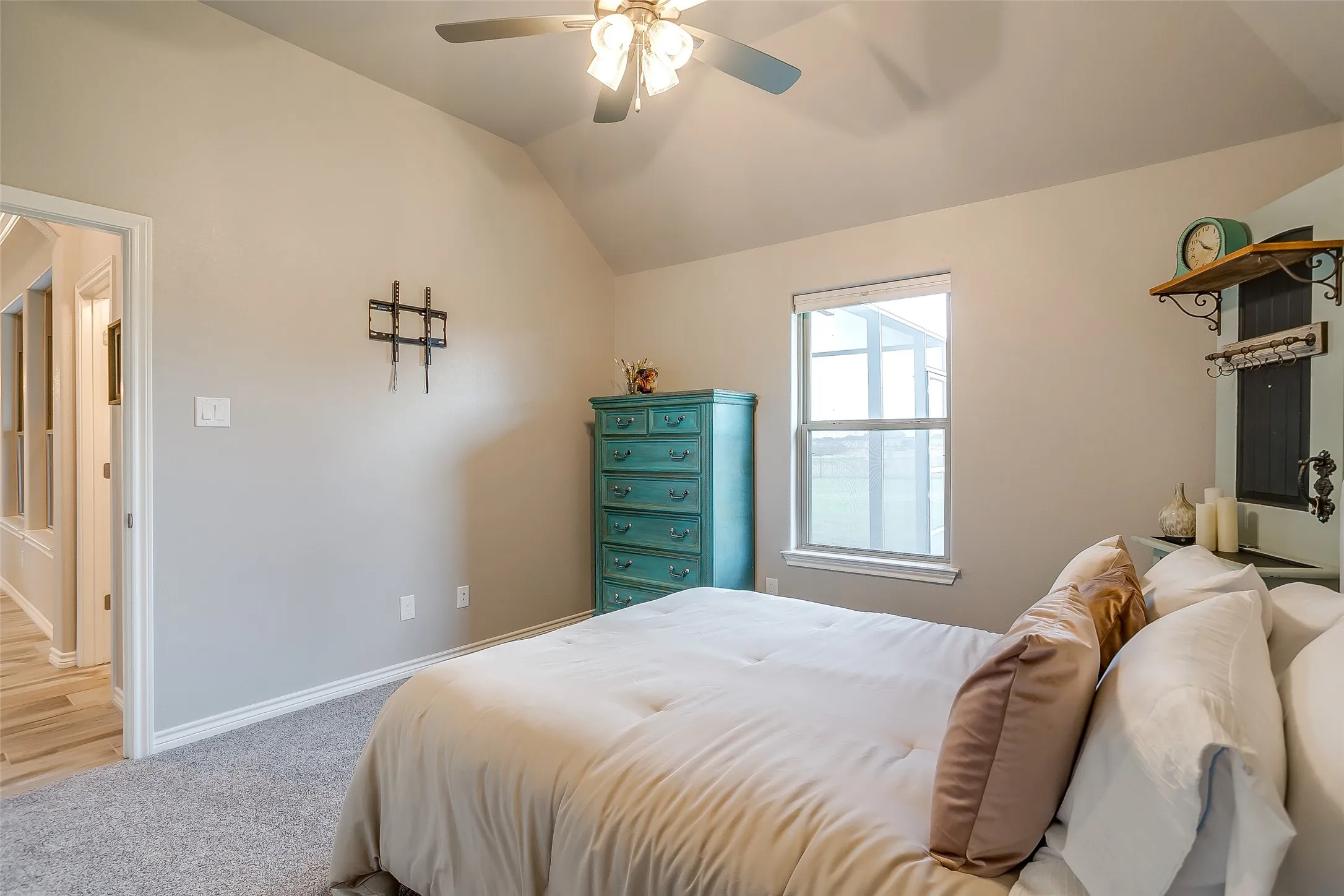 Single Family Residence For Sale in Hood County , 2716 Village Road, Granbury, Texas 76049, 4 Bedroom, 3 Bathroom, 3 Garage spaces, 2,609 Sqft, built in 2022, mls#21373149, Real Estate Agent in Granbury, Homes For Sale in Hood county, Homes For Sale in Granbury, Realtor in Granbury Texas, Real Estate Brokerage Independent Realty Texas, Luminita Cordes Realtor