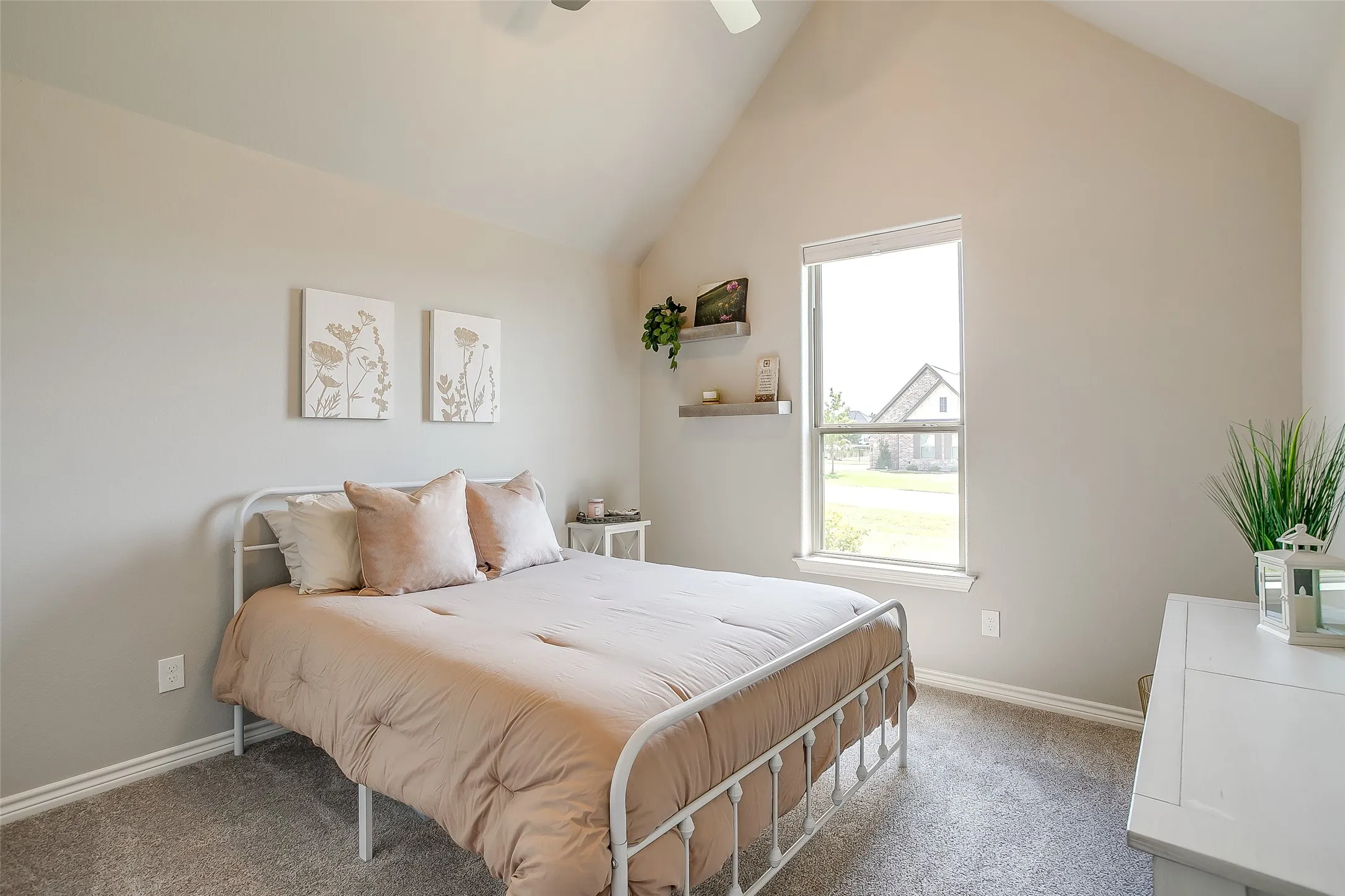 Single Family Residence For Sale in Hood County , 2716 Village Road, Granbury, Texas 76049, 4 Bedroom, 3 Bathroom, 3 Garage spaces, 2,609 Sqft, built in 2022, mls#21373149, Real Estate Agent in Granbury, Homes For Sale in Hood county, Homes For Sale in Granbury, Realtor in Granbury Texas, Real Estate Brokerage Independent Realty Texas, Luminita Cordes Realtor