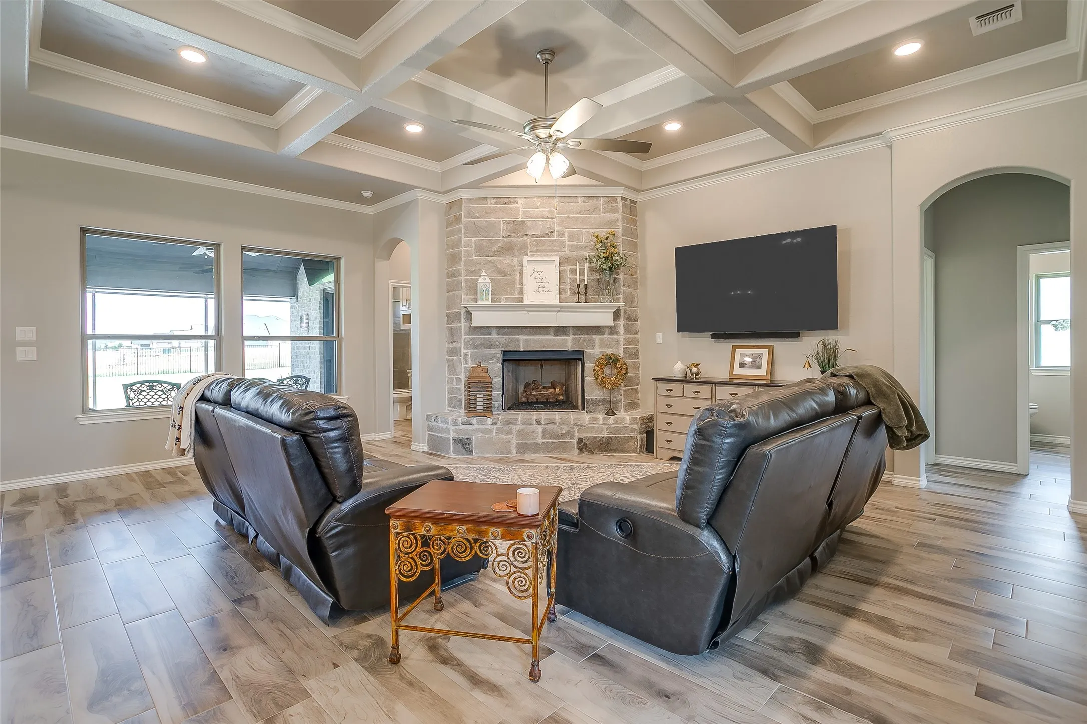 Single Family Residence For Sale in Hood County , 2716 Village Road, Granbury, Texas 76049, 4 Bedroom, 3 Bathroom, 3 Garage spaces, 2,609 Sqft, built in 2022, mls#21373149, Real Estate Agent in Granbury, Homes For Sale in Hood county, Homes For Sale in Granbury, Realtor in Granbury Texas, Real Estate Brokerage Independent Realty Texas, Luminita Cordes Realtor