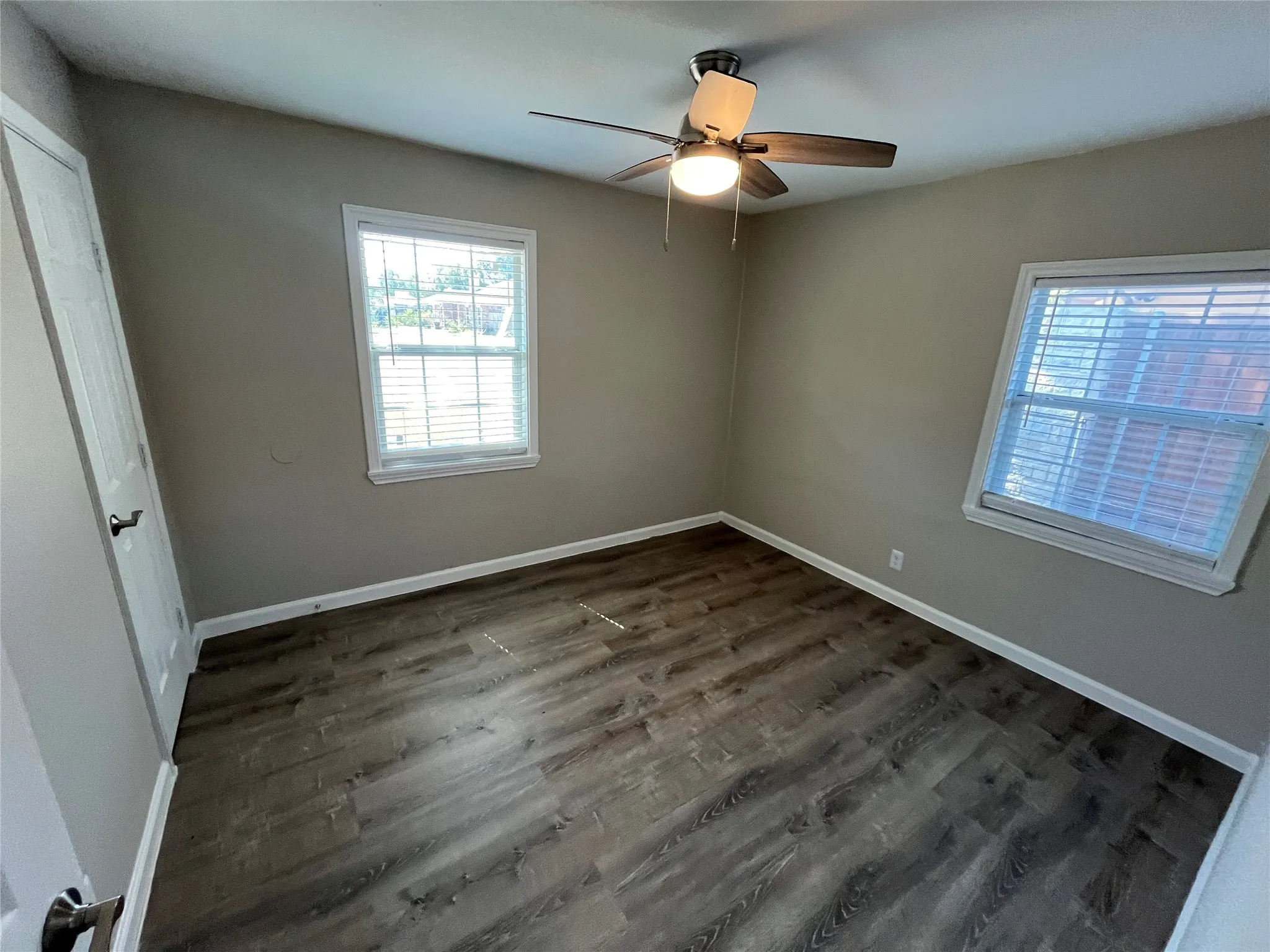 Single Family Residence For Rent in Dallas County , 710 Apache Trace, Grand Prairie, Texas 75051, 3 Bedroom, 1 Bathroom, Garage spaces, 1,009 Sqft, built in 1942, mls#21332388, Real Estate Agent in Grand Prairie, Homes For Rent in Dallas county, Homes For Rent in Grand Prairie, Realtor in Grand Prairie Texas, Real Estate Brokerage Independent Realty Texas, Luminita Cordes Realtor