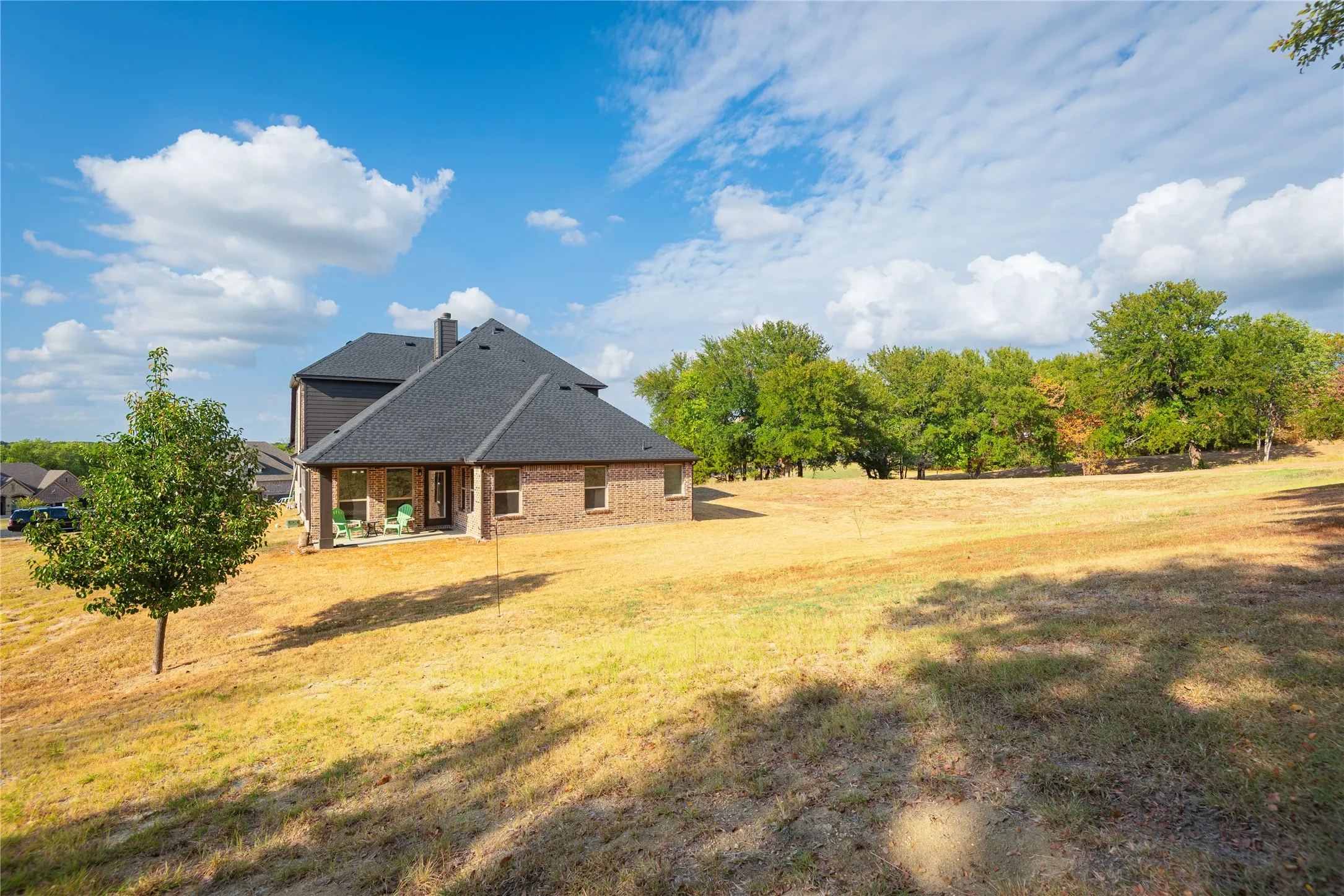 Single Family Residence For Sale in Collin County , 1311 Firefly Ridge, Blue Ridge, Texas 75424, 4 Bedroom, 3 Bathroom, 3 Garage spaces, 2,688 Sqft, built in 2016, mls#21374969, Real Estate Agent in Blue Ridge, Homes For Sale in Collin county, Homes For Sale in Blue Ridge, Realtor in Blue Ridge Texas, Real Estate Brokerage Independent Realty Texas, Luminita Cordes Realtor
