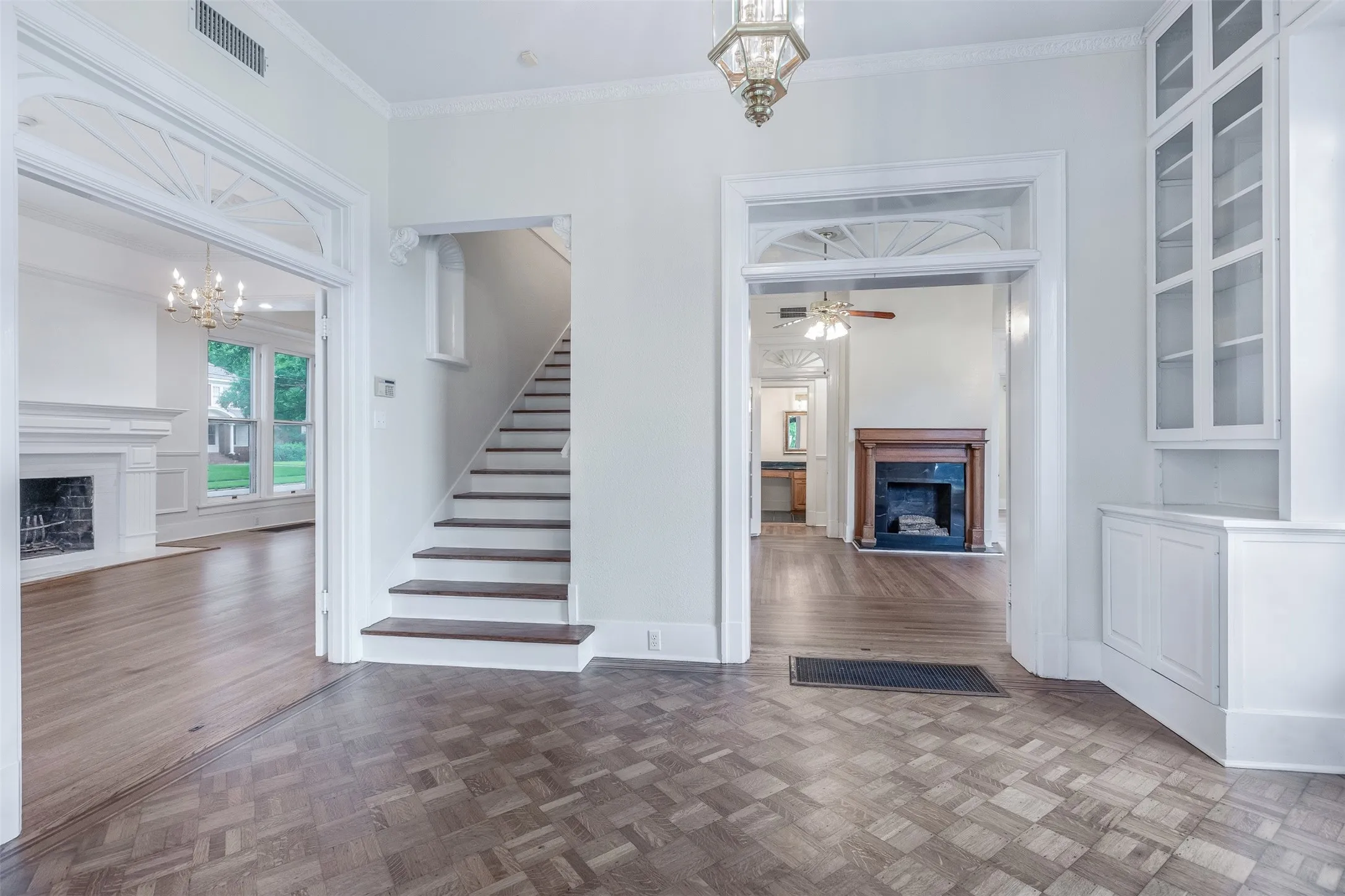 Office For Sale in Grayson County , 721 W Washington Street, Sherman, Texas 75092, 0, 0, Garage spaces, 0 Sqft, built in 1897, mls#21369860, Real Estate Agent in Sherman, Homes For Sale in Grayson county, Homes For Sale in Sherman, Realtor in Sherman Texas, Real Estate Brokerage Independent Realty Texas, Luminita Cordes Realtor