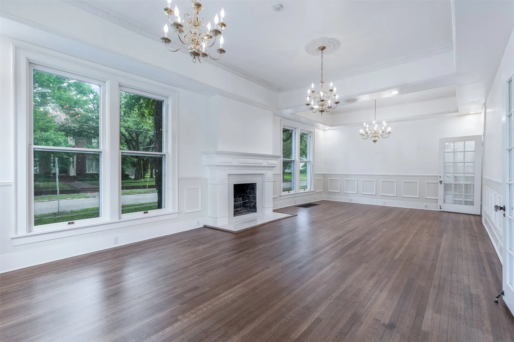 Office For Sale in Grayson County , 721 W Washington Street, Sherman, Texas 75092, 0, 0, Garage spaces, 0 Sqft, built in 1897, mls#21369860, Real Estate Agent in Sherman, Homes For Sale in Grayson county, Homes For Sale in Sherman, Realtor in Sherman Texas, Real Estate Brokerage Independent Realty Texas, Luminita Cordes Realtor