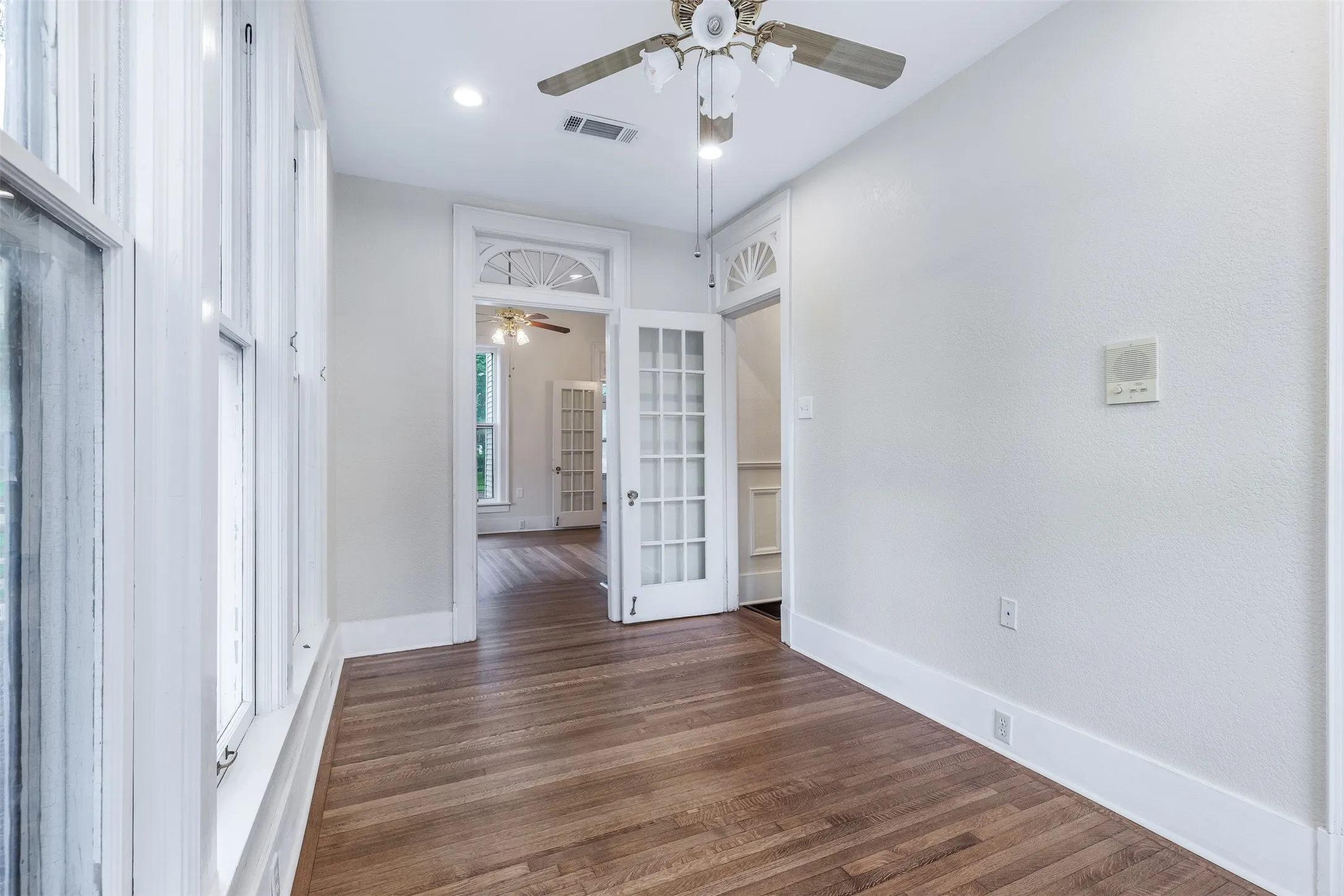 Office For Sale in Grayson County , 721 W Washington Street, Sherman, Texas 75092, 0, 0, Garage spaces, 0 Sqft, built in 1897, mls#21369860, Real Estate Agent in Sherman, Homes For Sale in Grayson county, Homes For Sale in Sherman, Realtor in Sherman Texas, Real Estate Brokerage Independent Realty Texas, Luminita Cordes Realtor
