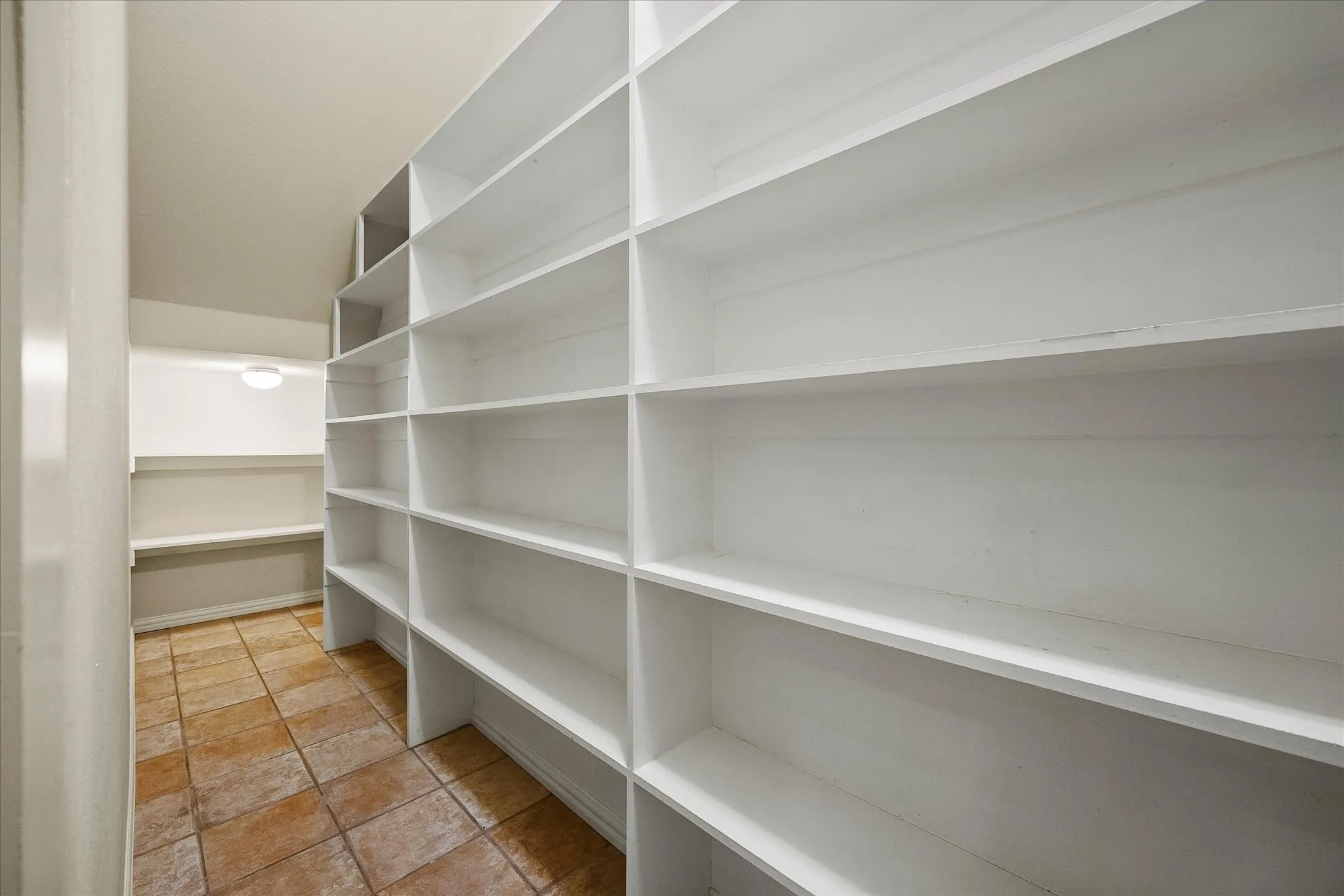Single Family Residence For Sale in Rockwall County , 804 White Buffalo Lane, Heath, Texas 75032, 5 Bedroom, 5 Bathroom, 3 Garage spaces, 4,154 Sqft, built in 2000, mls#21374734, Real Estate Agent in Heath, Homes For Sale in Rockwall county, Homes For Sale in Heath, Realtor in Heath Texas, Real Estate Brokerage Independent Realty Texas, Luminita Cordes Realtor