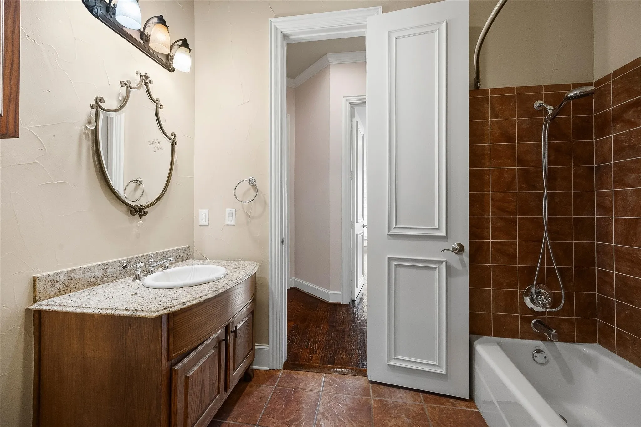 Single Family Residence For Sale in Rockwall County , 804 White Buffalo Lane, Heath, Texas 75032, 5 Bedroom, 5 Bathroom, 3 Garage spaces, 4,154 Sqft, built in 2000, mls#21374734, Real Estate Agent in Heath, Homes For Sale in Rockwall county, Homes For Sale in Heath, Realtor in Heath Texas, Real Estate Brokerage Independent Realty Texas, Luminita Cordes Realtor