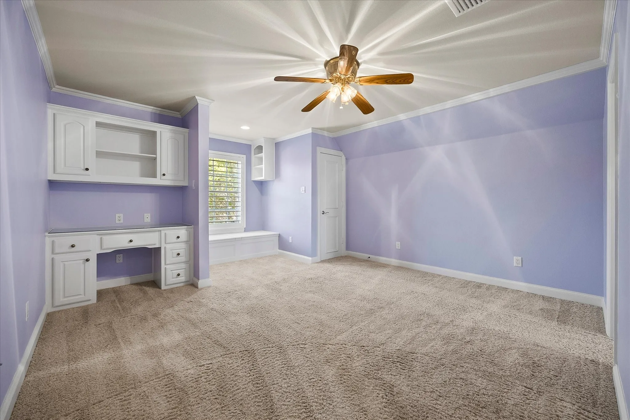 Single Family Residence For Sale in Rockwall County , 804 White Buffalo Lane, Heath, Texas 75032, 5 Bedroom, 5 Bathroom, 3 Garage spaces, 4,154 Sqft, built in 2000, mls#21374734, Real Estate Agent in Heath, Homes For Sale in Rockwall county, Homes For Sale in Heath, Realtor in Heath Texas, Real Estate Brokerage Independent Realty Texas, Luminita Cordes Realtor