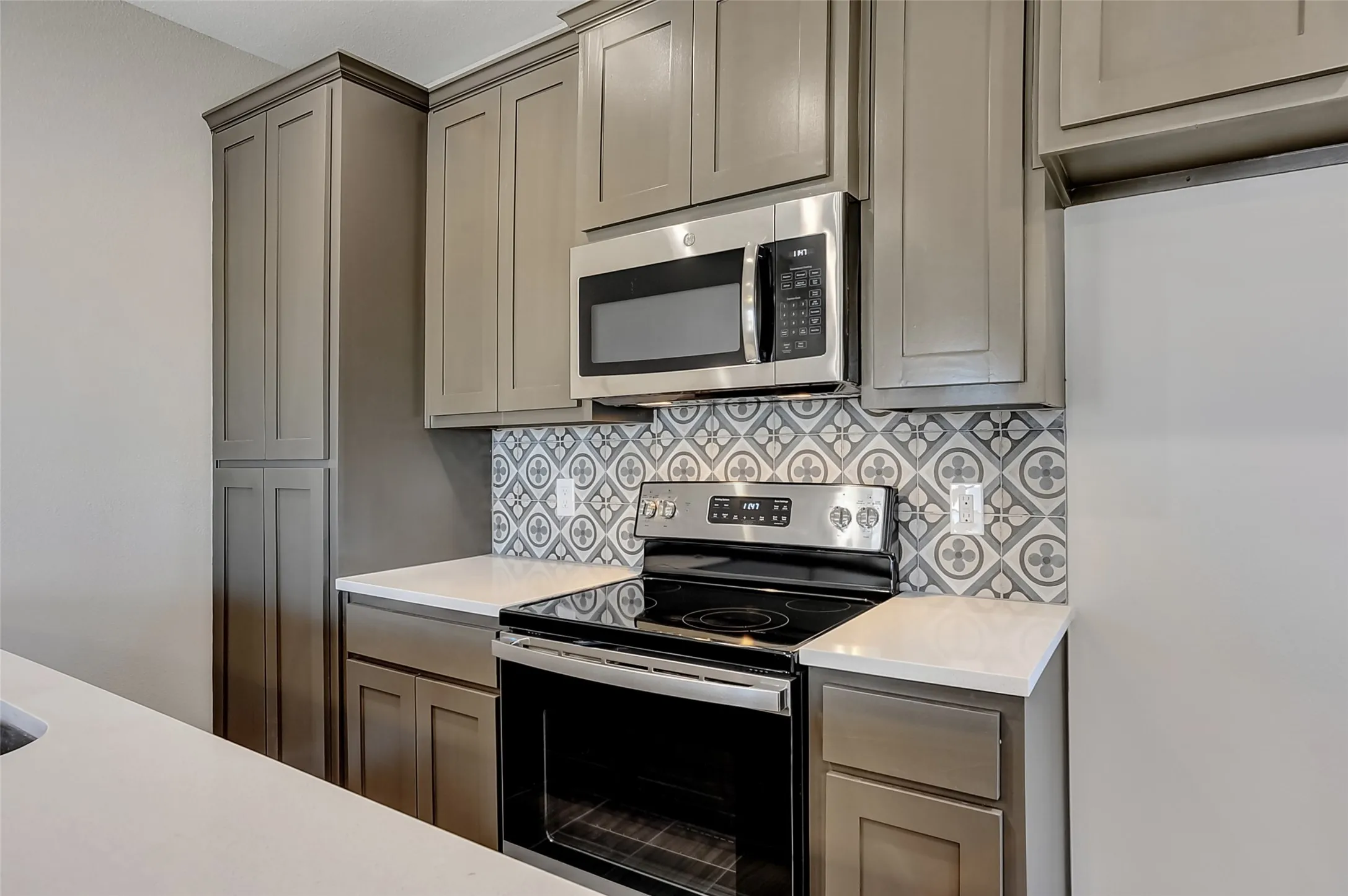 Duplex For Rent in Grayson County , 1304 Country Road B, Whitesboro, Texas 76273, 3 Bedroom, 3 Bathroom, Garage spaces, 1,400 Sqft, built in 2020, mls#21374975, Real Estate Agent in Whitesboro, Homes For Rent in Grayson county, Homes For Rent in Whitesboro, Realtor in Whitesboro Texas, Real Estate Brokerage Independent Realty Texas, Luminita Cordes Realtor