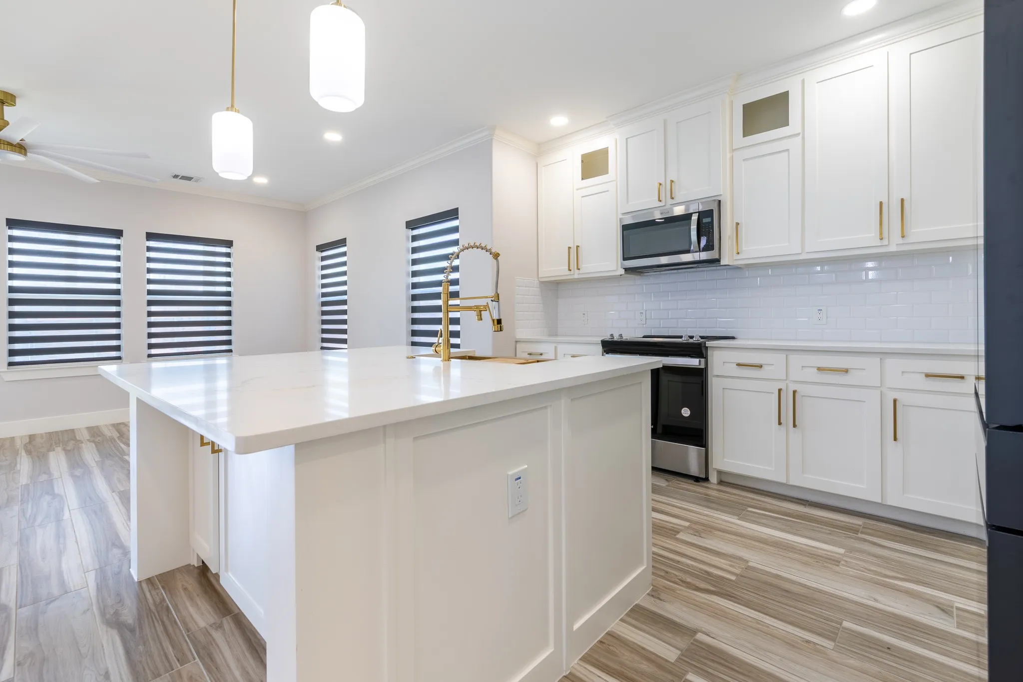 Single Family Residence For Rent in Tarrant County , 1916 Kimberly Drive, Arlington, Texas 76010, 4 Bedroom, 2 Bathroom, 2 Garage spaces, 1,651 Sqft, built in 2023, mls#21374354, Real Estate Agent in Arlington, Homes For Rent in Tarrant county, Homes For Rent in Arlington, Realtor in Arlington Texas, Real Estate Brokerage Independent Realty Texas, Luminita Cordes Realtor