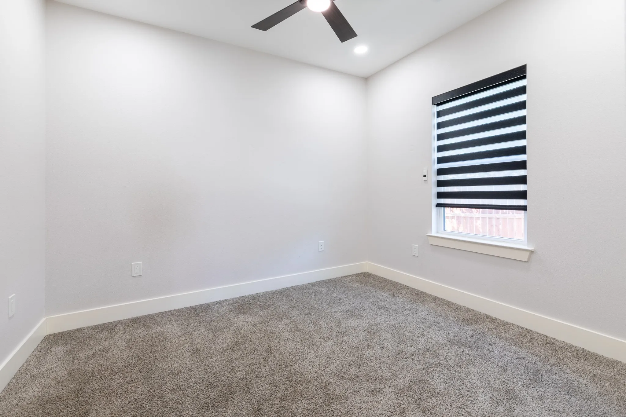 Single Family Residence For Rent in Tarrant County , 1916 Kimberly Drive, Arlington, Texas 76010, 4 Bedroom, 2 Bathroom, 2 Garage spaces, 1,651 Sqft, built in 2023, mls#21374354, Real Estate Agent in Arlington, Homes For Rent in Tarrant county, Homes For Rent in Arlington, Realtor in Arlington Texas, Real Estate Brokerage Independent Realty Texas, Luminita Cordes Realtor