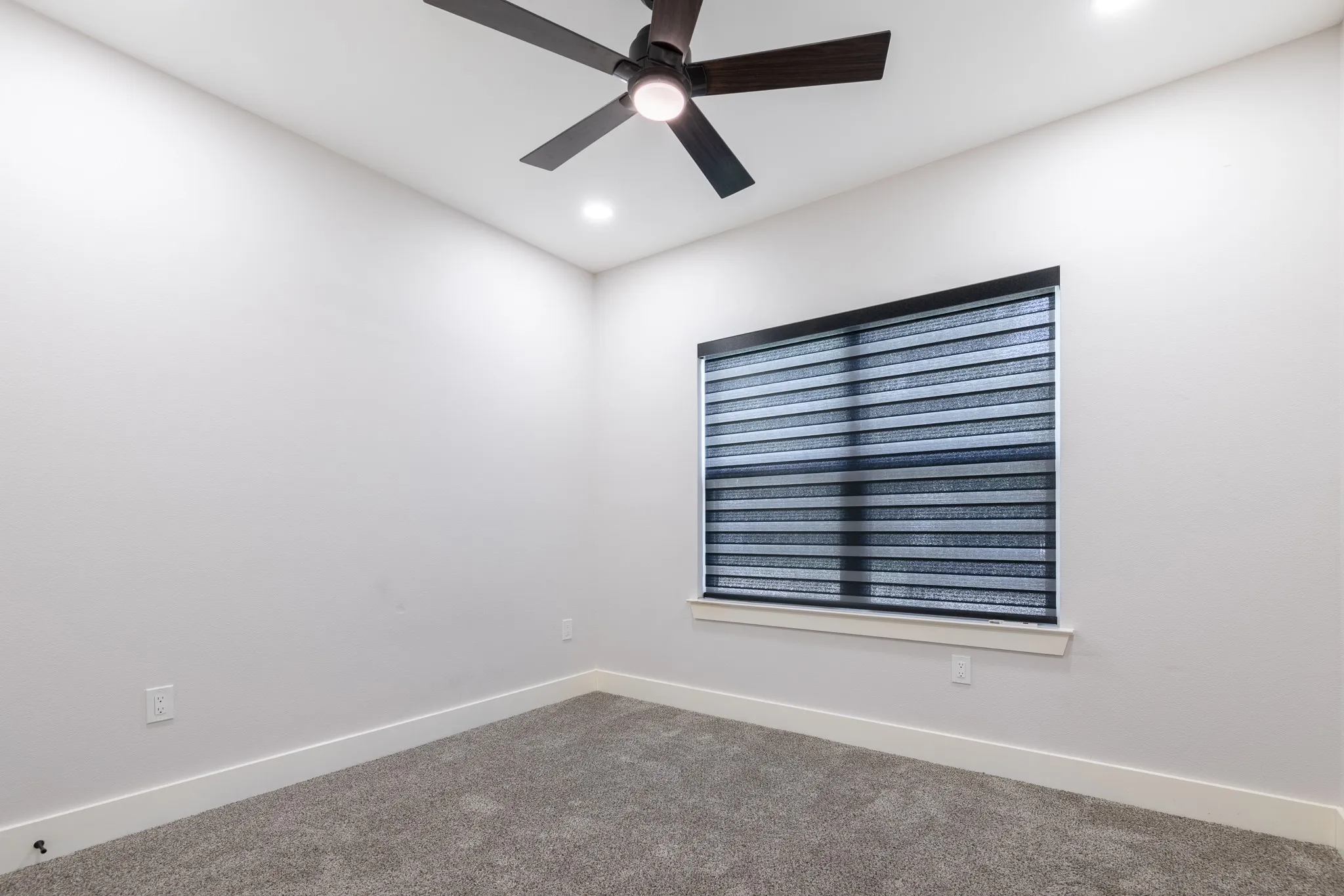 Single Family Residence For Rent in Tarrant County , 1916 Kimberly Drive, Arlington, Texas 76010, 4 Bedroom, 2 Bathroom, 2 Garage spaces, 1,651 Sqft, built in 2023, mls#21374354, Real Estate Agent in Arlington, Homes For Rent in Tarrant county, Homes For Rent in Arlington, Realtor in Arlington Texas, Real Estate Brokerage Independent Realty Texas, Luminita Cordes Realtor