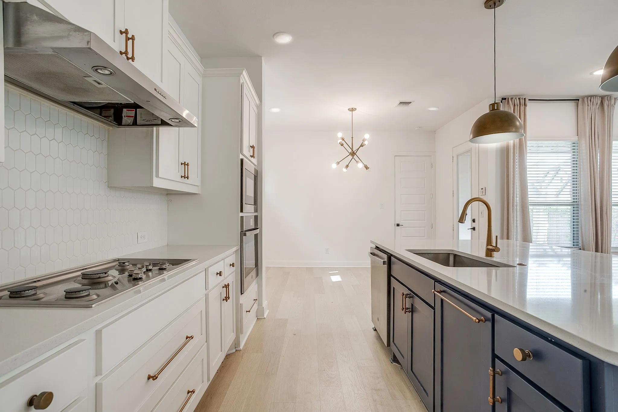 Single Family Residence For Rent in Tarrant County , 708 Pheasant Run Street, Arlington, Texas 76005, 3 Bedroom, 3 Bathroom, 2 Garage spaces, 2,058 Sqft, built in 2024, mls#21374979, Real Estate Agent in Arlington, Homes For Rent in Tarrant county, Homes For Rent in Arlington, Realtor in Arlington Texas, Real Estate Brokerage Independent Realty Texas, Luminita Cordes Realtor