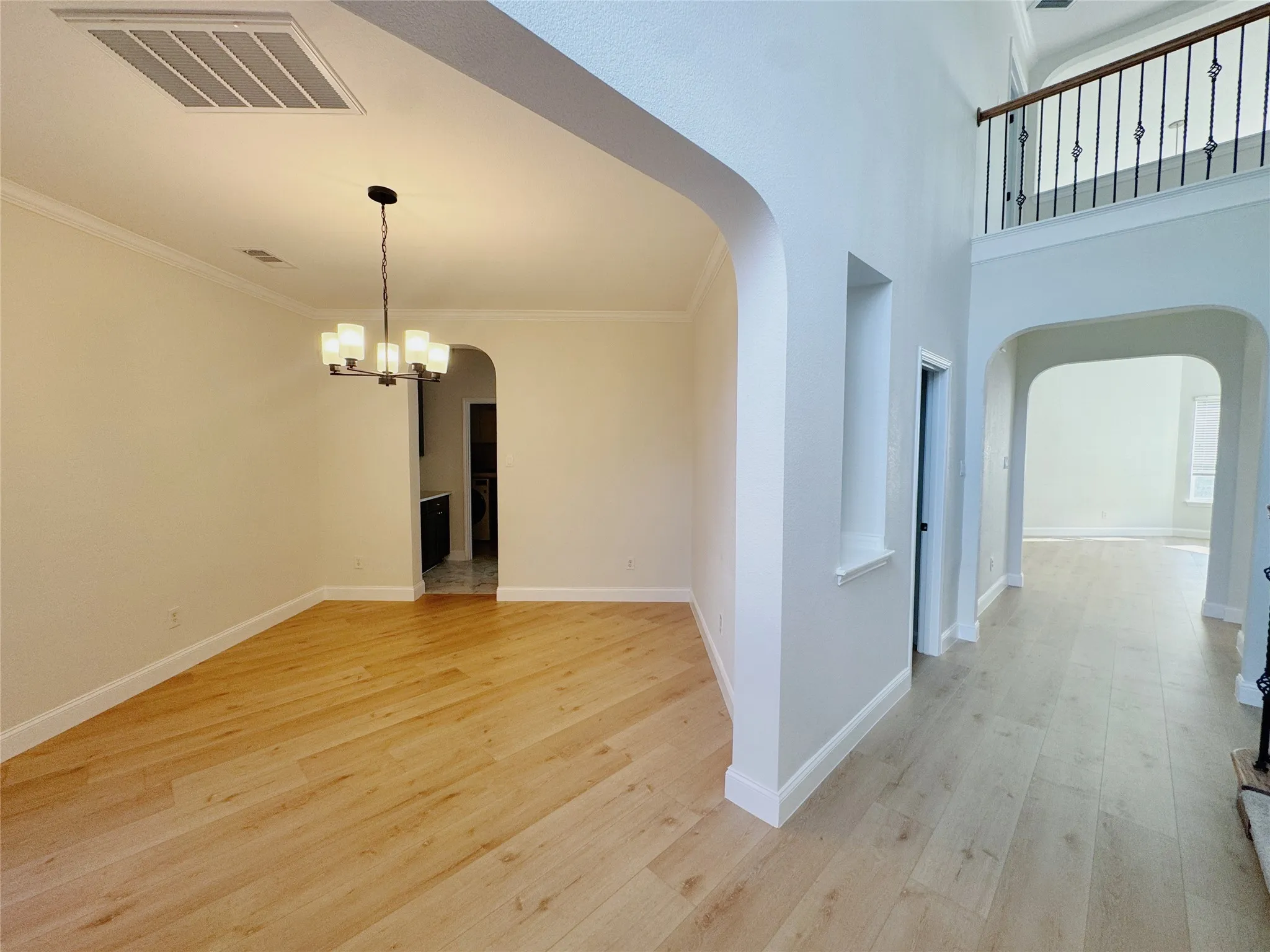 Single Family Residence For Rent in Denton County , 8339 Davis Drive, Frisco, Texas 75036, 4 Bedroom, 3 Bathroom, 2 Garage spaces, 2,663 Sqft, built in 2002, mls#21375010, Real Estate Agent in Frisco, Homes For Rent in Denton county, Homes For Rent in Frisco, Realtor in Frisco Texas, Real Estate Brokerage Independent Realty Texas, Luminita Cordes Realtor