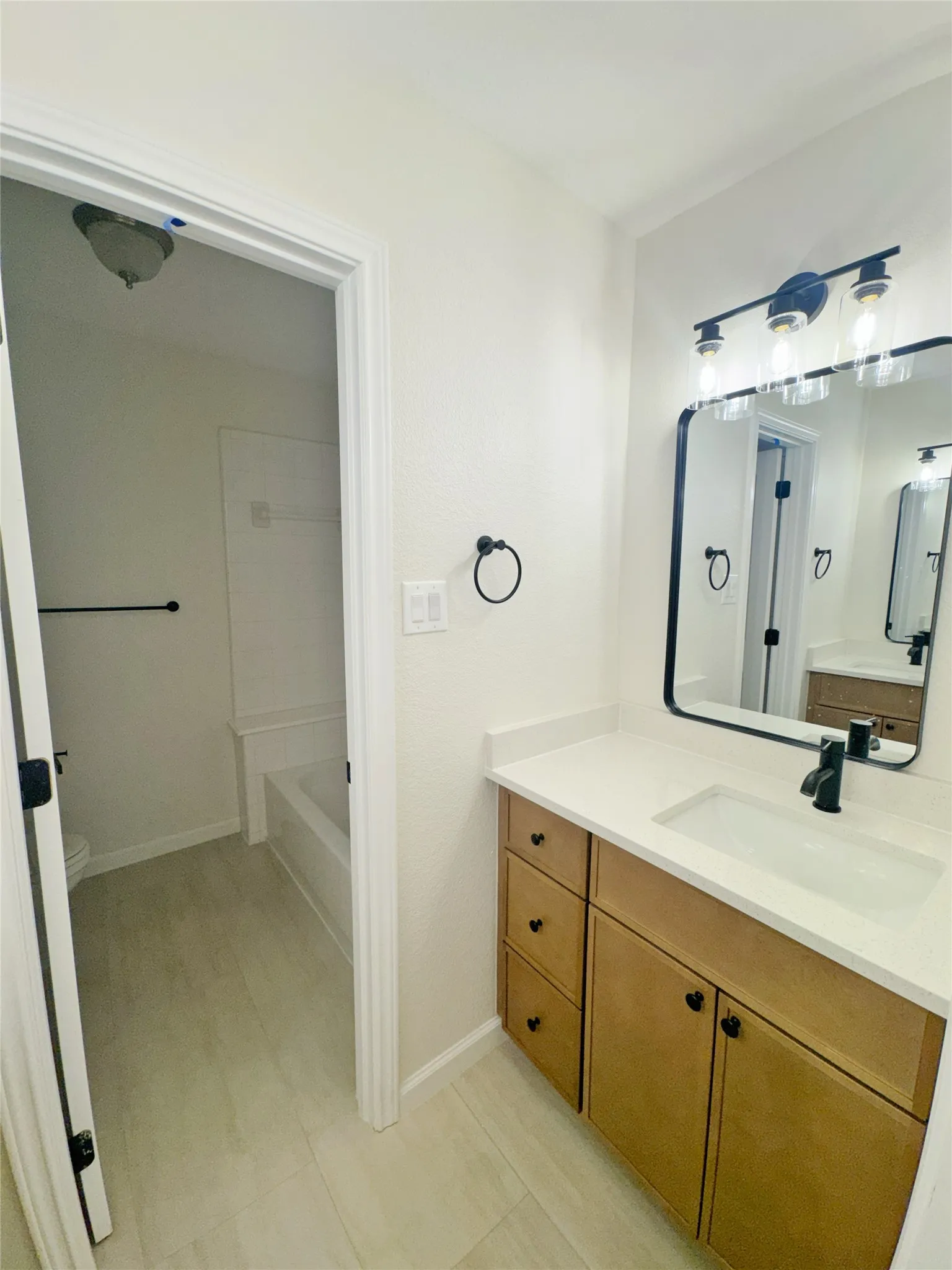 Single Family Residence For Rent in Denton County , 8339 Davis Drive, Frisco, Texas 75036, 4 Bedroom, 3 Bathroom, 2 Garage spaces, 2,663 Sqft, built in 2002, mls#21375010, Real Estate Agent in Frisco, Homes For Rent in Denton county, Homes For Rent in Frisco, Realtor in Frisco Texas, Real Estate Brokerage Independent Realty Texas, Luminita Cordes Realtor