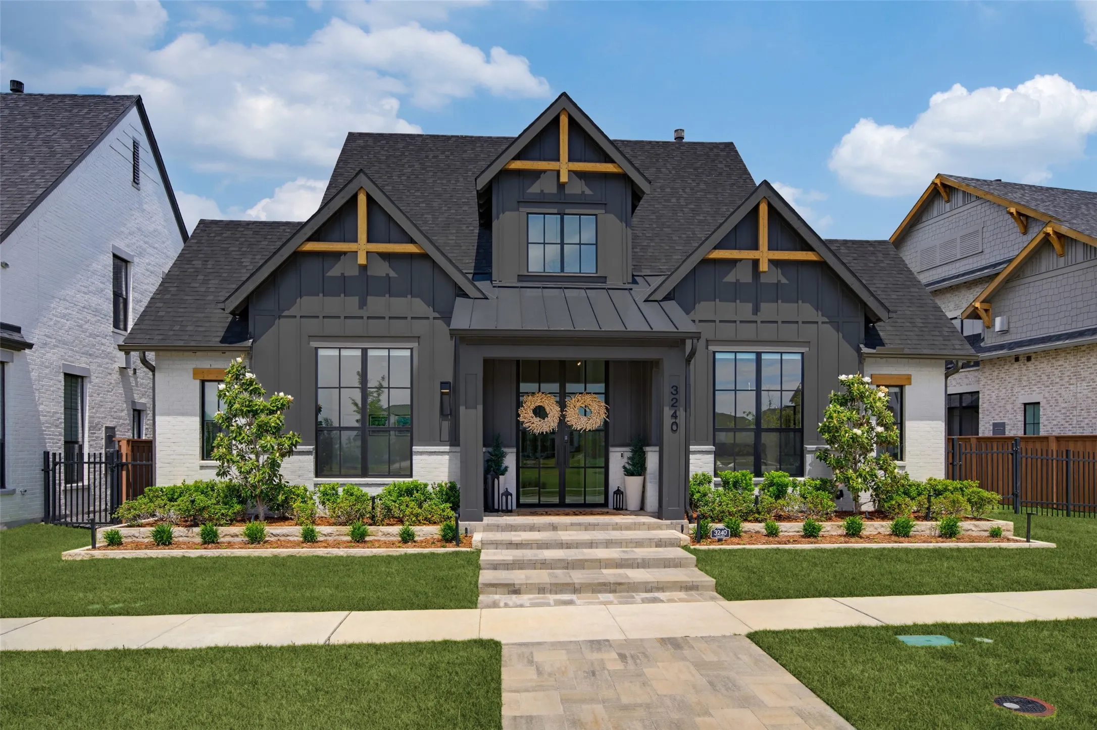 Huntington one-story Olivier floor plan.