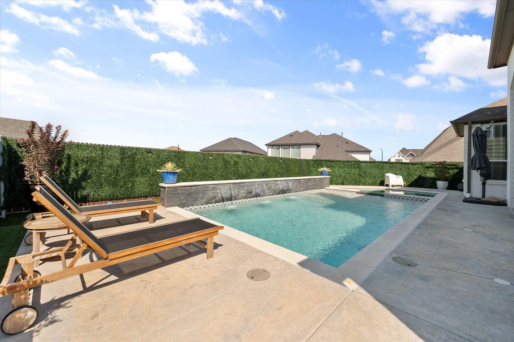 Single Family Residence For Sale in Tarrant County , 7508 Woodwheel Drive, Fort Worth, Texas 76123, 4 Bedroom, 5 Bathroom, 3 Garage spaces, 4,089 Sqft, built in 2020, mls#21373325, Real Estate Agent in Fort Worth, Homes For Sale in Tarrant county, Homes For Sale in Fort Worth, Realtor in Fort Worth Texas, Real Estate Brokerage Independent Realty Texas, Luminita Cordes Realtor