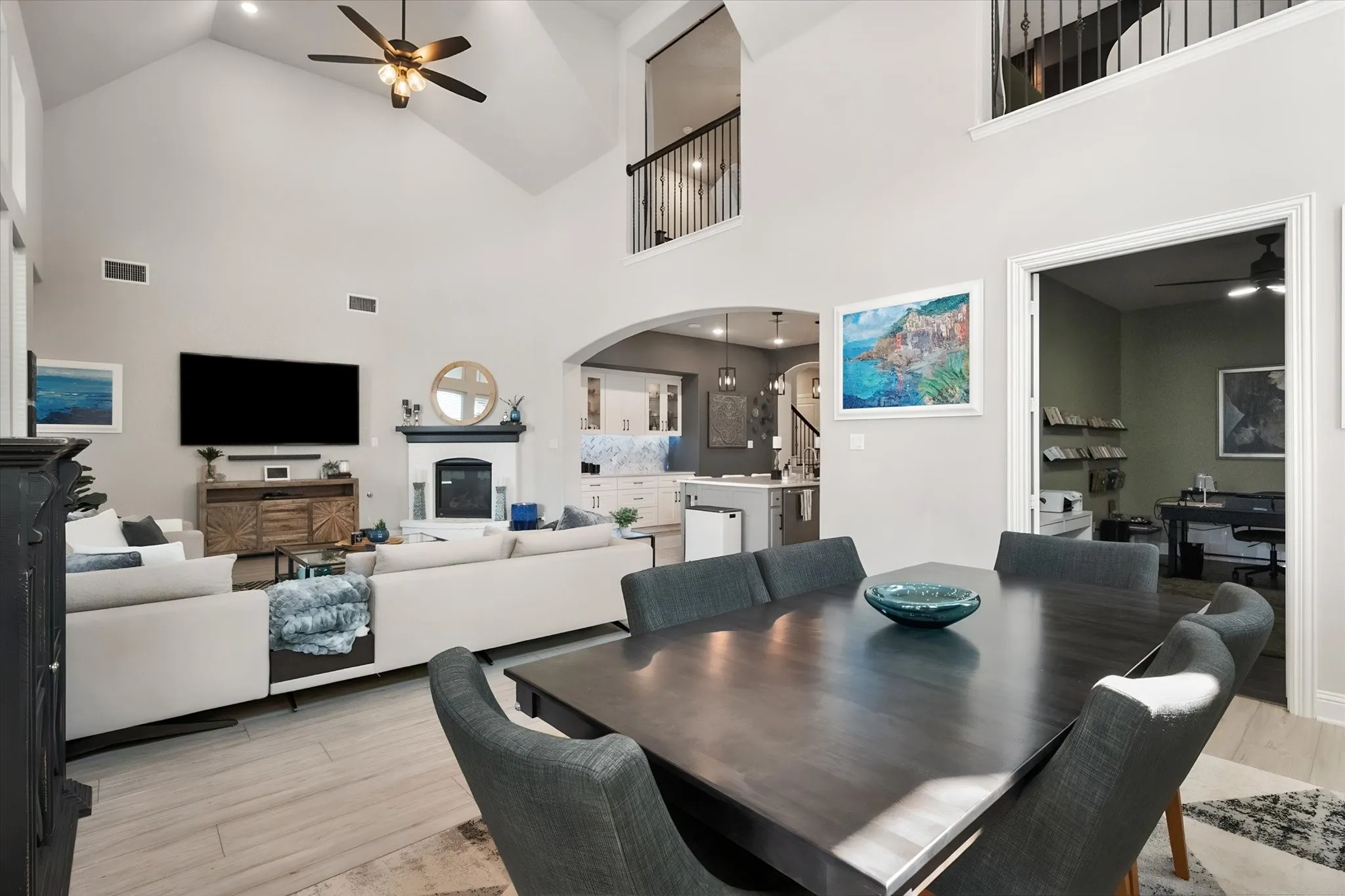 Single Family Residence For Sale in Tarrant County , 7508 Woodwheel Drive, Fort Worth, Texas 76123, 4 Bedroom, 5 Bathroom, 3 Garage spaces, 4,089 Sqft, built in 2020, mls#21373325, Real Estate Agent in Fort Worth, Homes For Sale in Tarrant county, Homes For Sale in Fort Worth, Realtor in Fort Worth Texas, Real Estate Brokerage Independent Realty Texas, Luminita Cordes Realtor