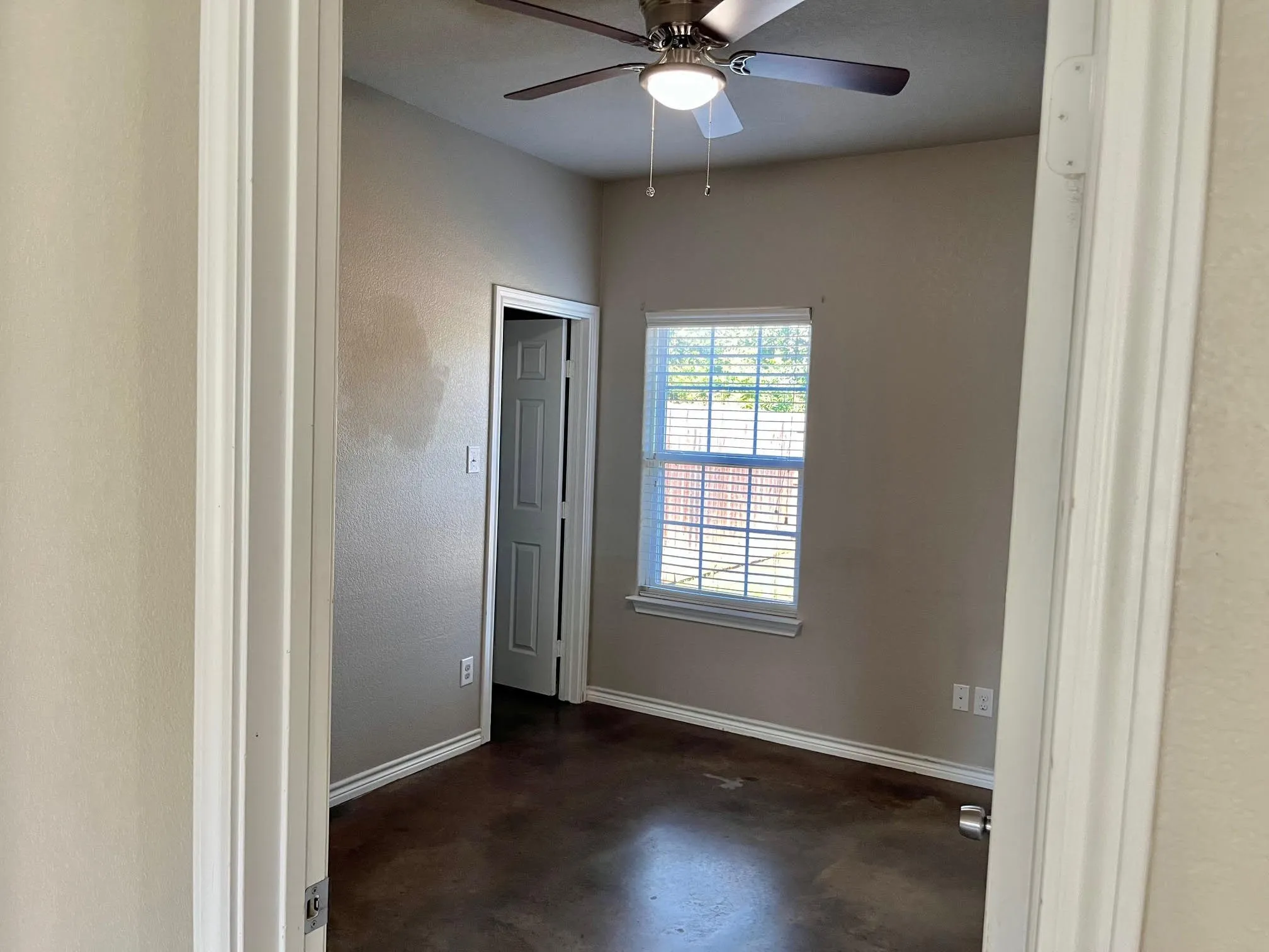 Duplex For Rent in Johnson County , 2332 County Road 314, Cleburne, Texas 76031, 3 Bedroom, 2 Bathroom, Garage spaces, 1,302 Sqft, built in 2018, mls#21368896, Real Estate Agent in Cleburne, Homes For Rent in Johnson county, Homes For Rent in Cleburne, Realtor in Cleburne Texas, Real Estate Brokerage Independent Realty Texas, Luminita Cordes Realtor