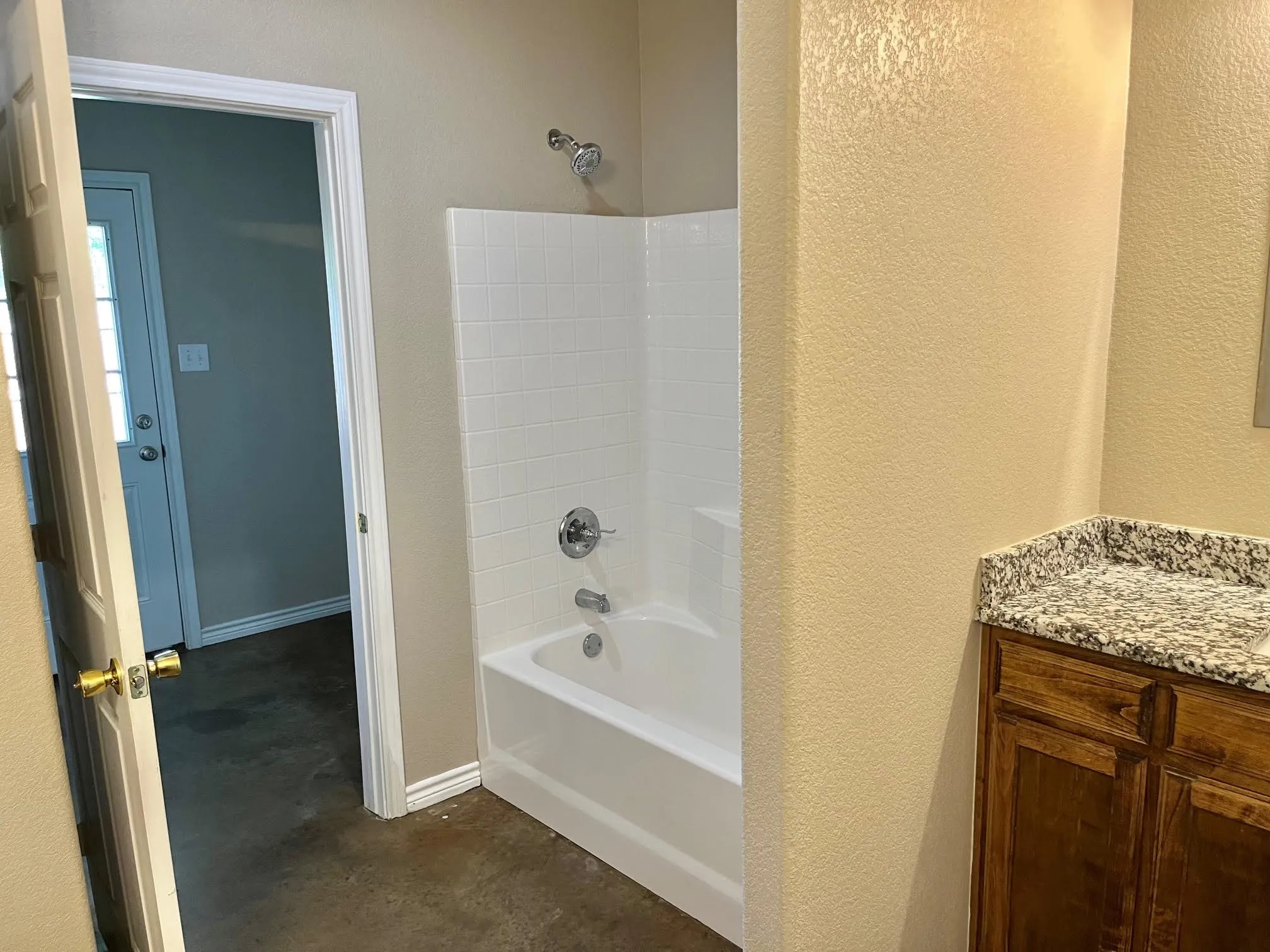 Duplex For Rent in Johnson County , 2332 County Road 314, Cleburne, Texas 76031, 3 Bedroom, 2 Bathroom, Garage spaces, 1,302 Sqft, built in 2018, mls#21368896, Real Estate Agent in Cleburne, Homes For Rent in Johnson county, Homes For Rent in Cleburne, Realtor in Cleburne Texas, Real Estate Brokerage Independent Realty Texas, Luminita Cordes Realtor