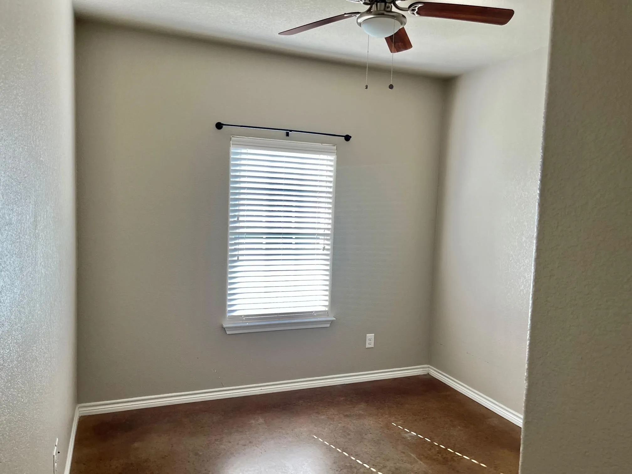 Duplex For Rent in Johnson County , 2332 County Road 314, Cleburne, Texas 76031, 3 Bedroom, 2 Bathroom, Garage spaces, 1,302 Sqft, built in 2018, mls#21368896, Real Estate Agent in Cleburne, Homes For Rent in Johnson county, Homes For Rent in Cleburne, Realtor in Cleburne Texas, Real Estate Brokerage Independent Realty Texas, Luminita Cordes Realtor