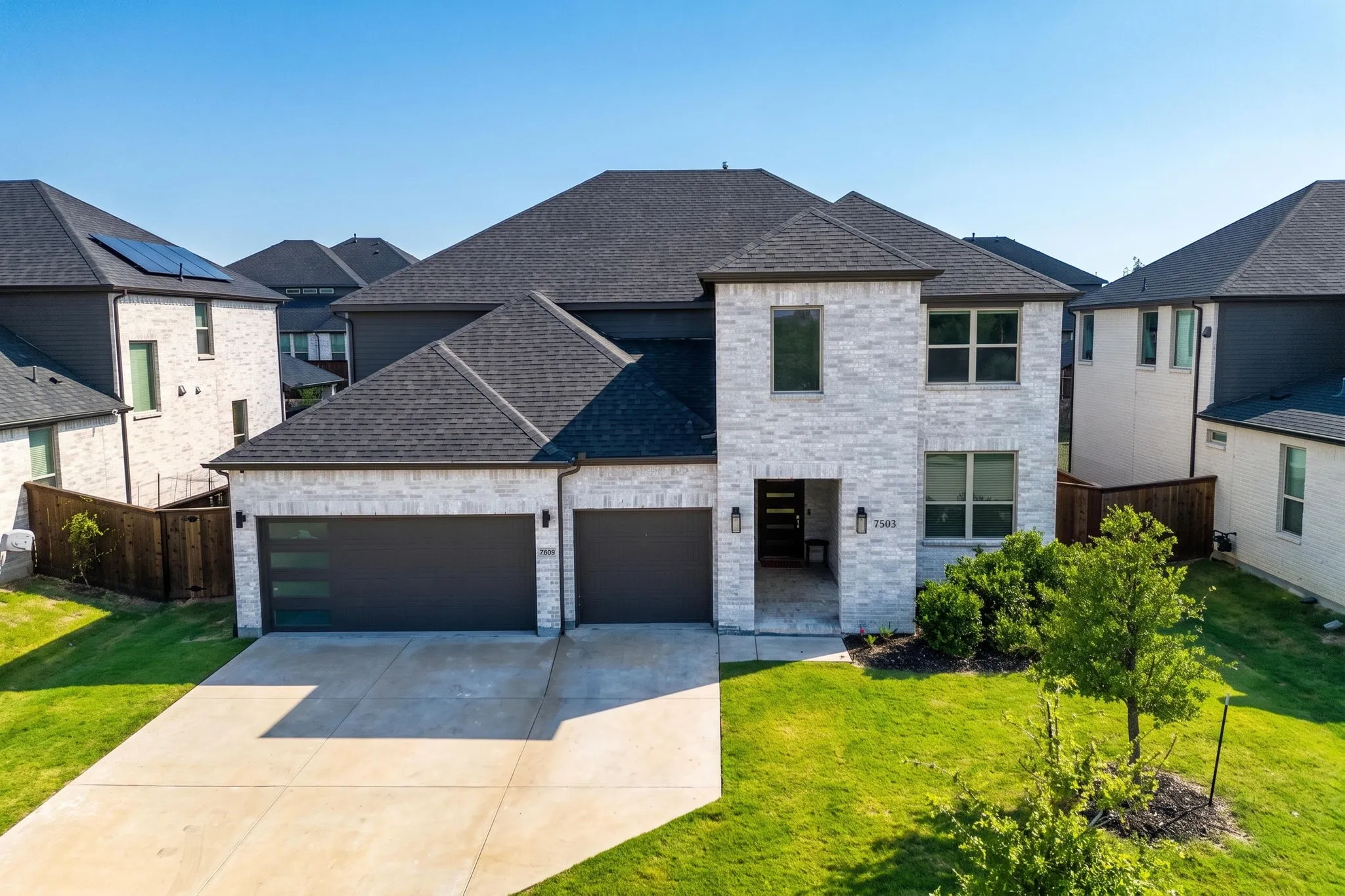 Single Family Residence For Sale in Collin County , 7503 Switchgrass Road, Frisco, Texas 75033, 5 Bedroom, 4 Bathroom, 3 Garage spaces, 4,101 Sqft, built in 2021, mls#21371161, Real Estate Agent in Frisco, Homes For Sale in Collin county, Homes For Sale in Frisco, Realtor in Frisco Texas, Real Estate Brokerage Independent Realty Texas, Luminita Cordes Realtor