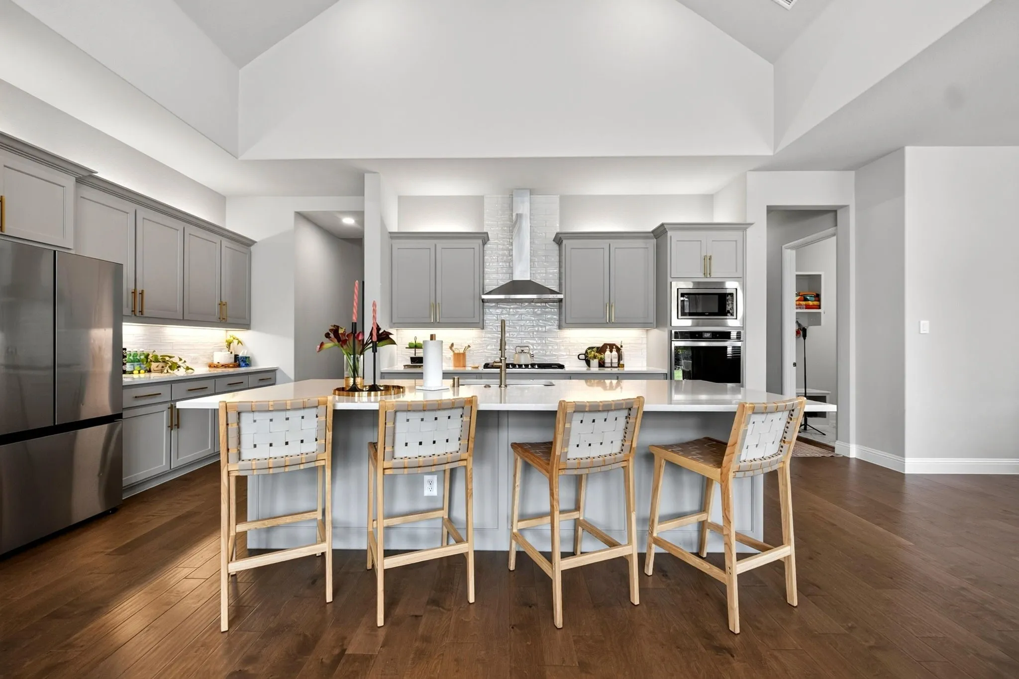 Single Family Residence For Sale in Collin County , 7503 Switchgrass Road, Frisco, Texas 75033, 5 Bedroom, 4 Bathroom, 3 Garage spaces, 4,101 Sqft, built in 2021, mls#21371161, Real Estate Agent in Frisco, Homes For Sale in Collin county, Homes For Sale in Frisco, Realtor in Frisco Texas, Real Estate Brokerage Independent Realty Texas, Luminita Cordes Realtor