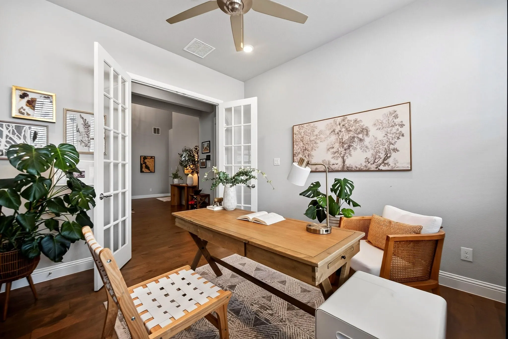 Single Family Residence For Sale in Collin County , 7503 Switchgrass Road, Frisco, Texas 75033, 5 Bedroom, 4 Bathroom, 3 Garage spaces, 4,101 Sqft, built in 2021, mls#21371161, Real Estate Agent in Frisco, Homes For Sale in Collin county, Homes For Sale in Frisco, Realtor in Frisco Texas, Real Estate Brokerage Independent Realty Texas, Luminita Cordes Realtor