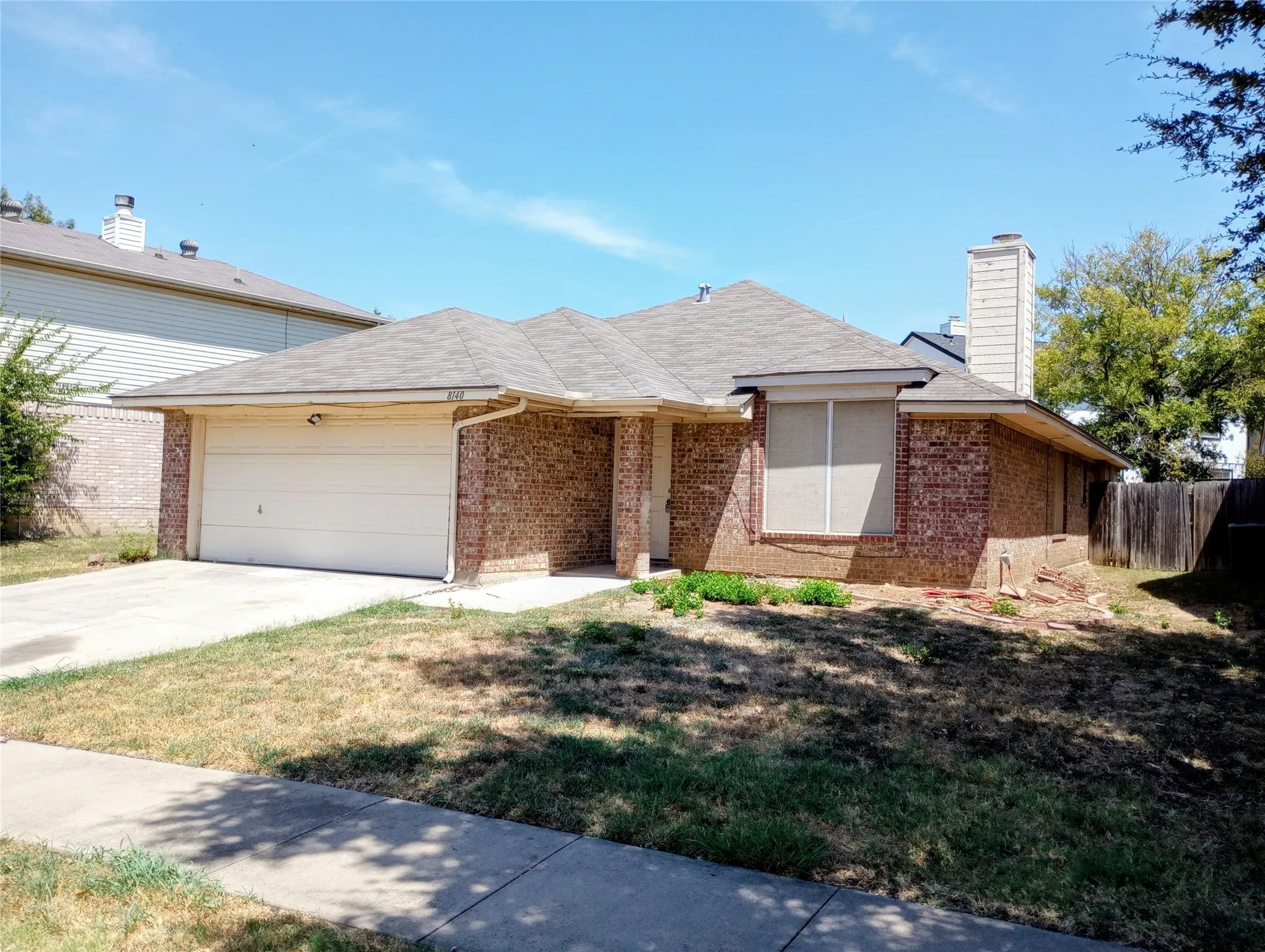 Single Family Residence For Rent